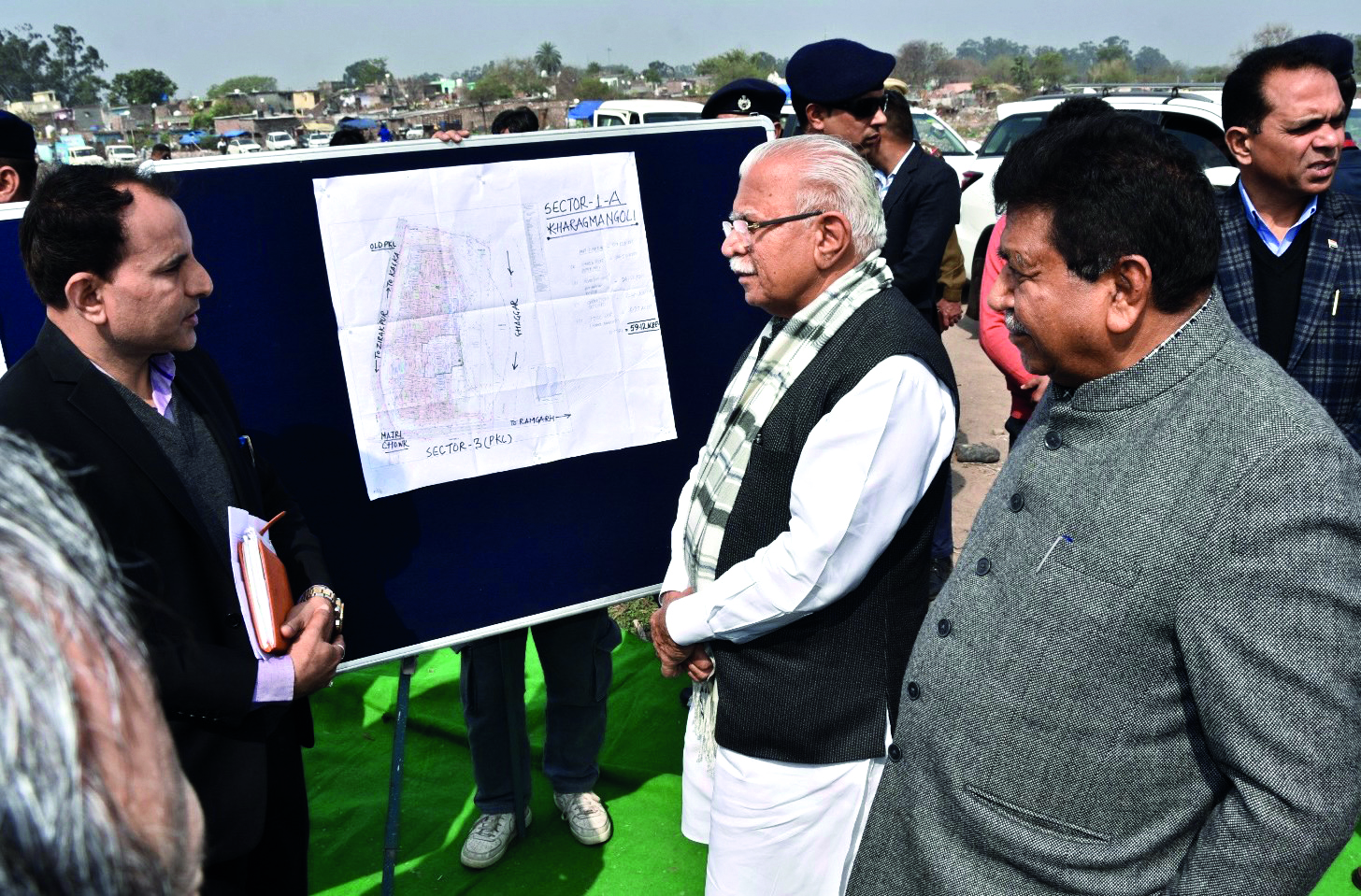 A scheme to be prepared for rehabilitation of poor people residing in slums: CM Khattar A scheme to be prepared for rehabilitation of poor people residing in slums: CM Khattar