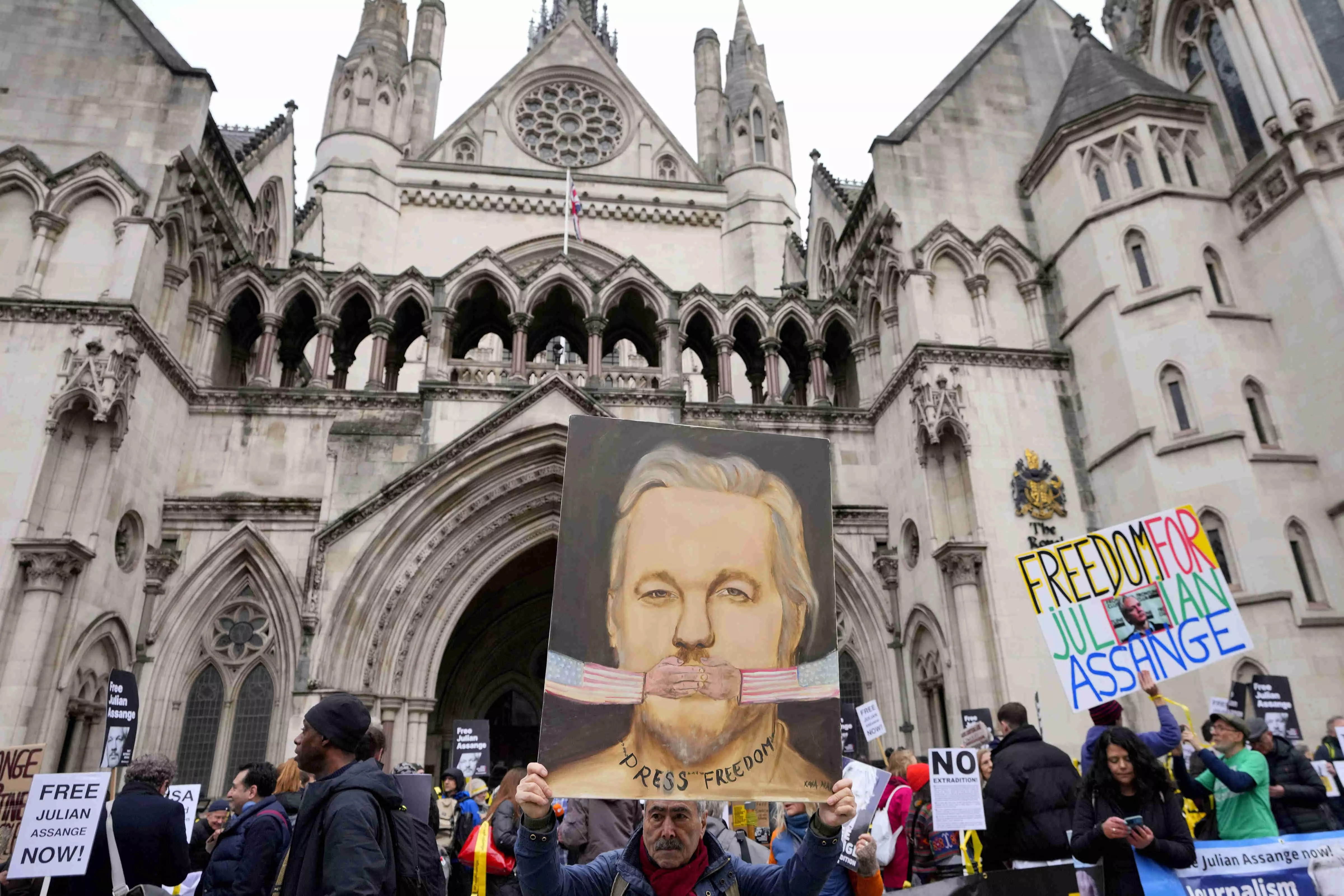 WIKILEAKS founder Assange starts final UK legal battle to avoid extradition to US on spy charges