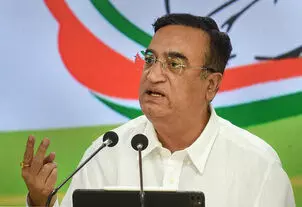 Income Tax has withdrawn Rs 65 crore from banks undemocratically, alleges Congress