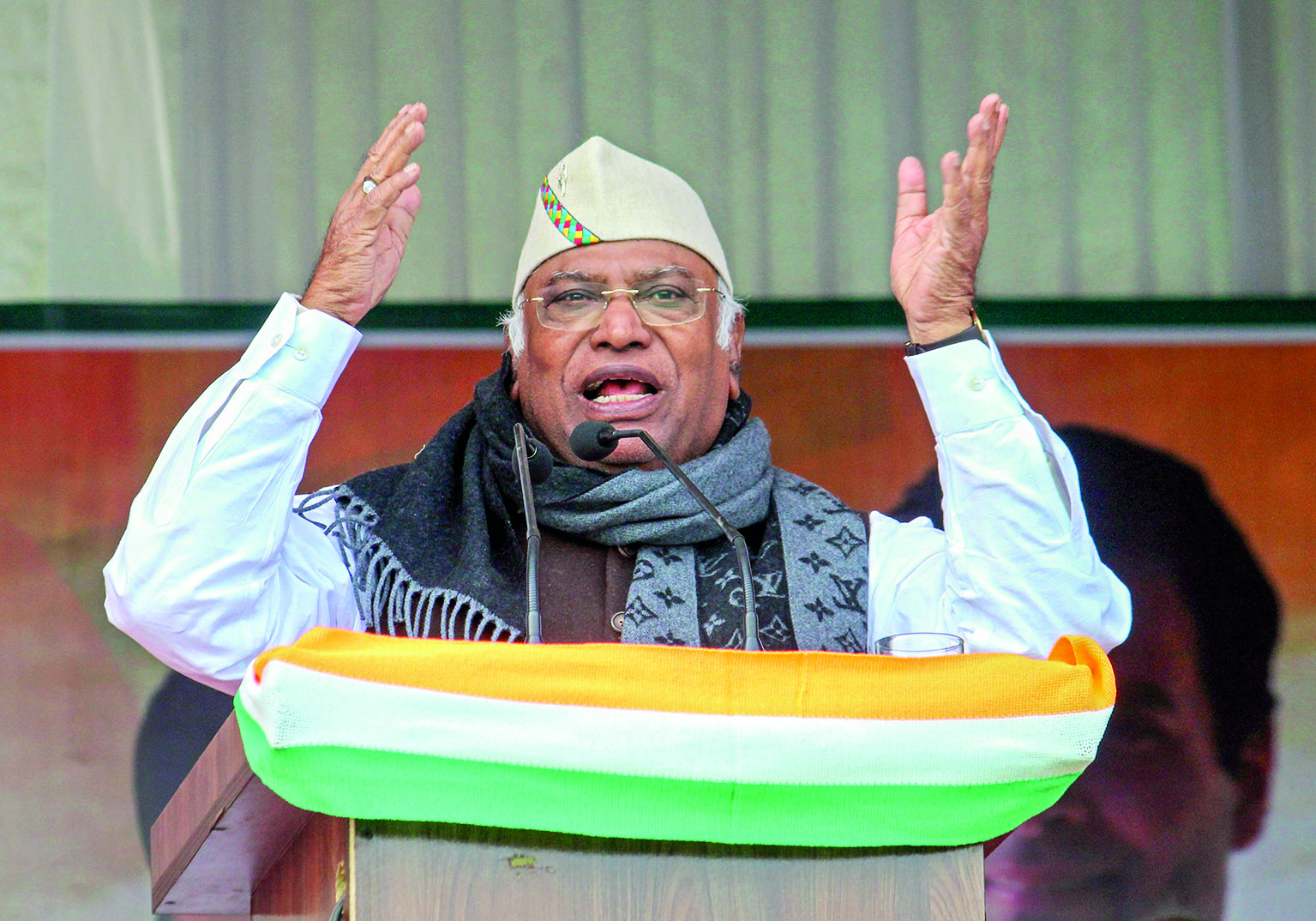 Congress chief Mallikarjun Kharge given Z-plus security Congress chief Mallikarjun Kharge given Z-plus security