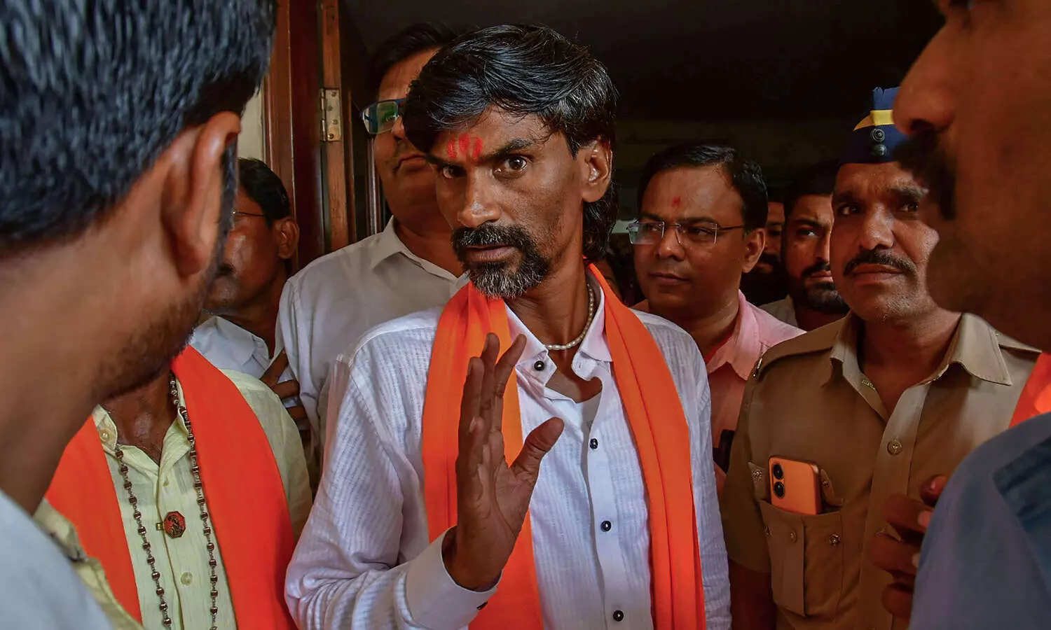 MVA legislators stage protest, accuse Maharashtra govt of misleading Marathas, OBCs