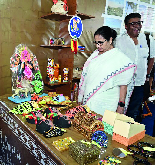 Mamata: Stay in TMC only if you want to work for the people