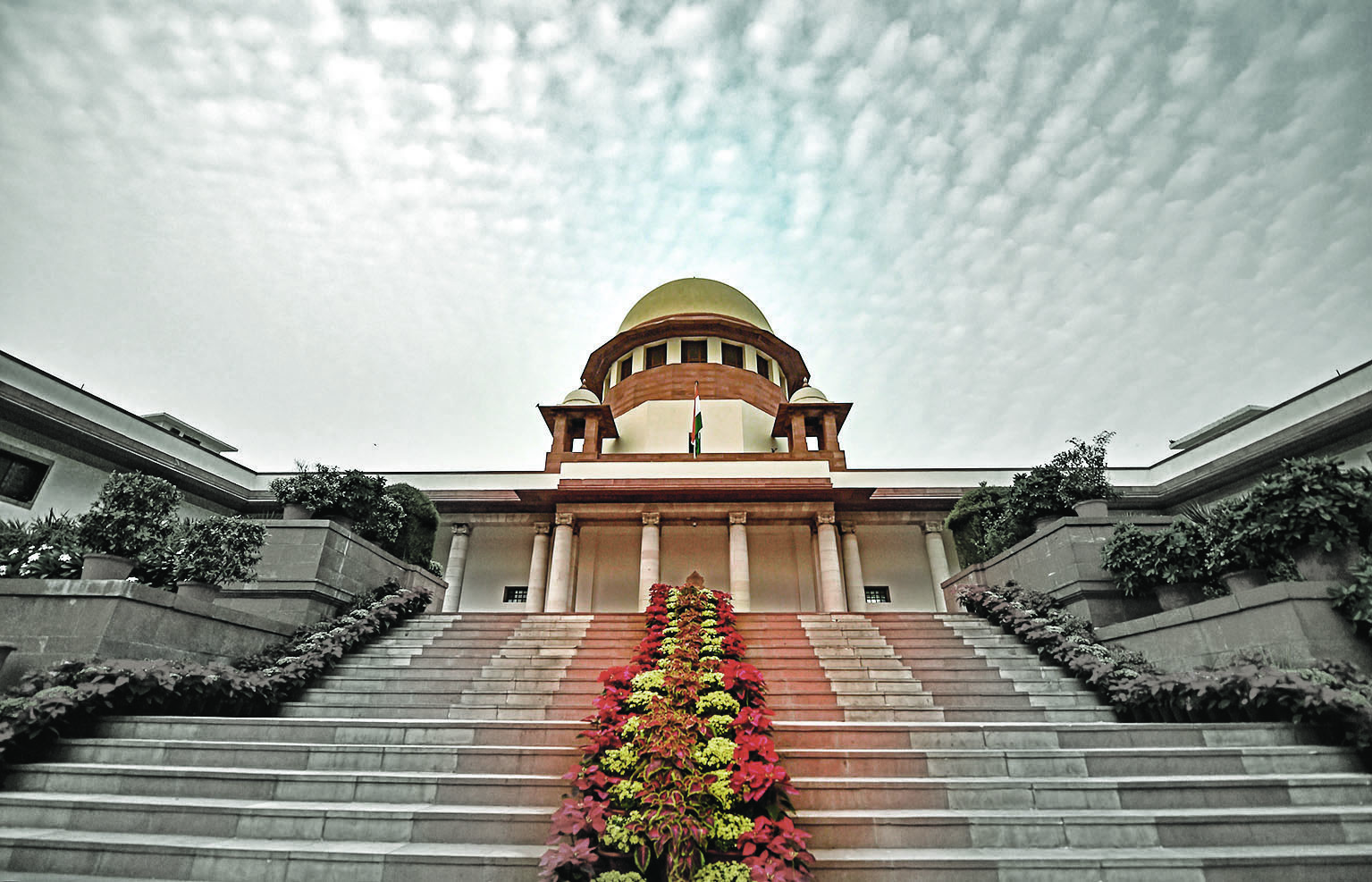 ‘Entire country taken for ride’: SC bars Patanjali from issuing misleading ads