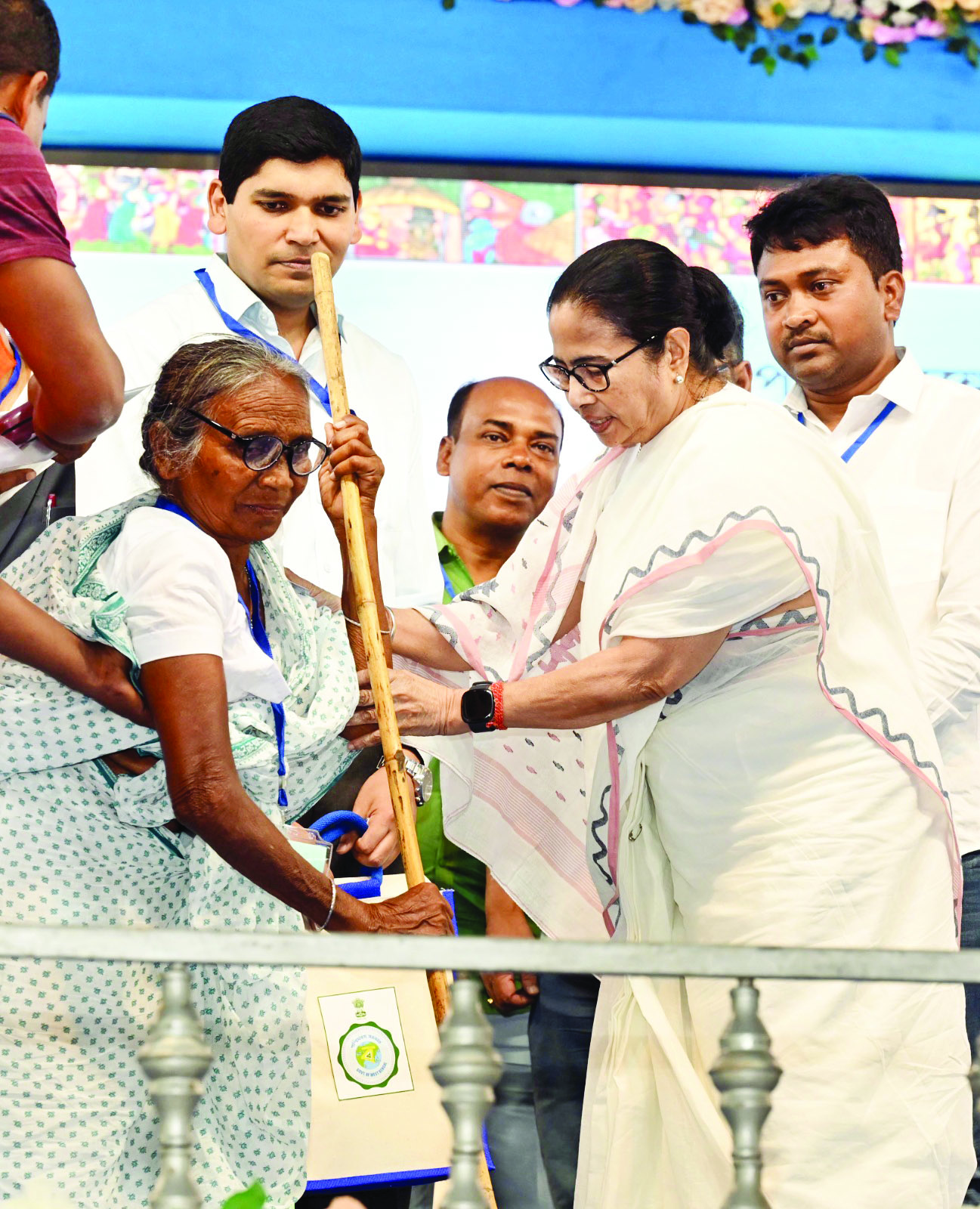 If Centre doesn’t clear dues by April 1, state will build the 11L houses: CM