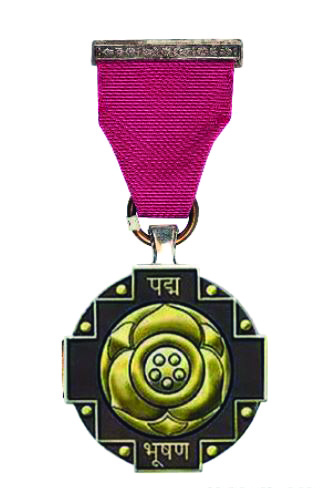 Five arrested in connection with theft of Padma Bhushan medal Five arrested in connection with theft of Padma Bhushan medal