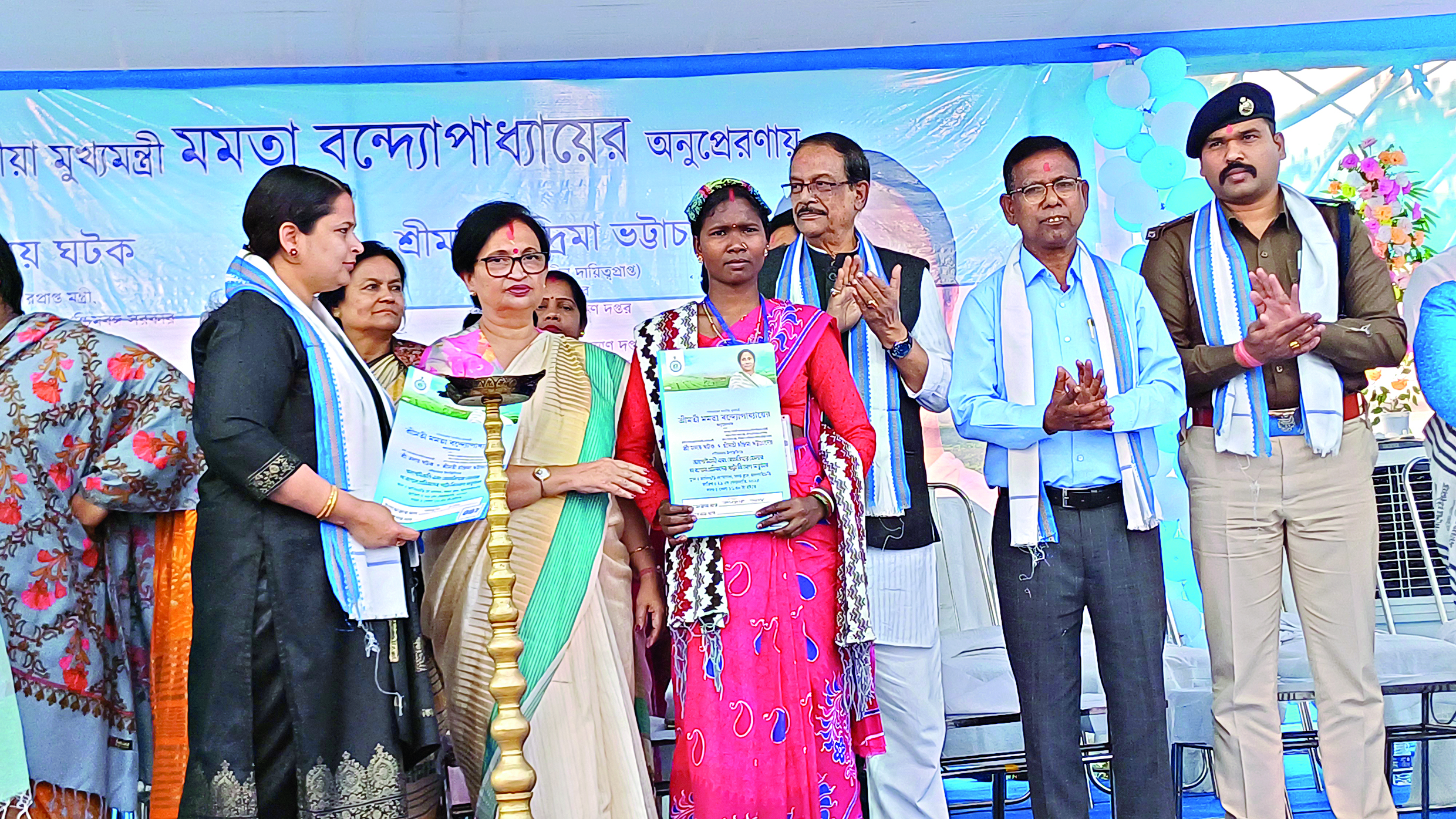 About 889 Pattas granted to workers in Jalpaiguri & Cooch Behar districts