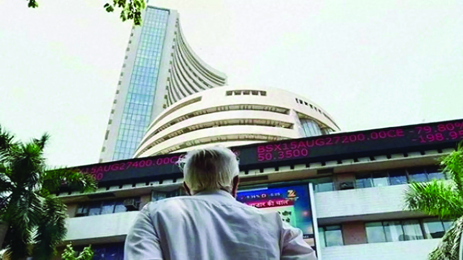 Markets end special trading session at record closing high Markets end special trading session at record closing high