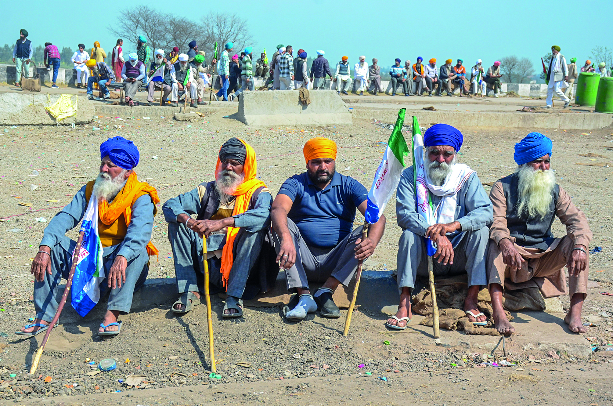 Apex Court asks not to file pleas on farmers’ issues for publicity