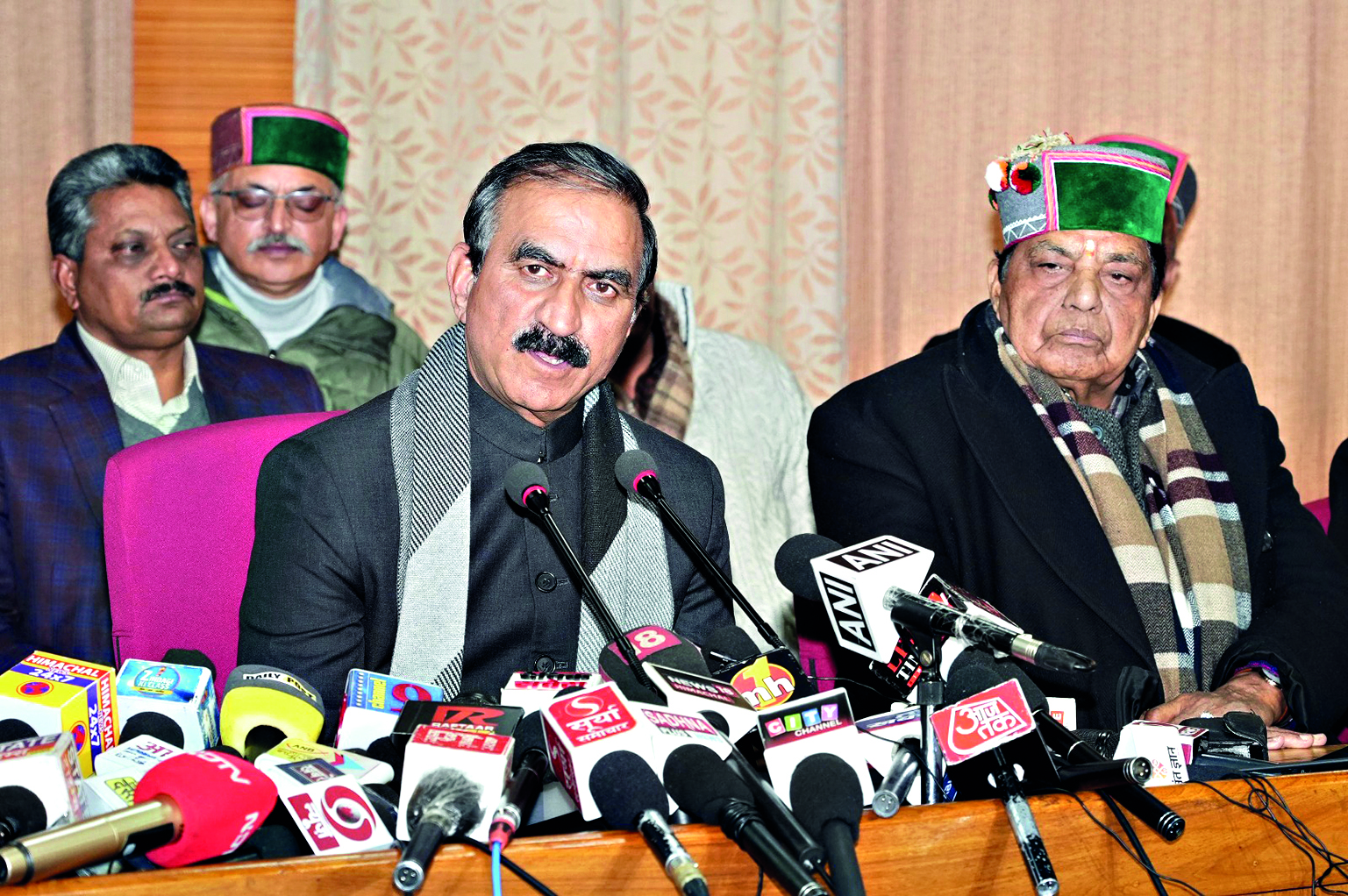 Himachal CM announces Rs 1,500 per month to women in 18-60 age group