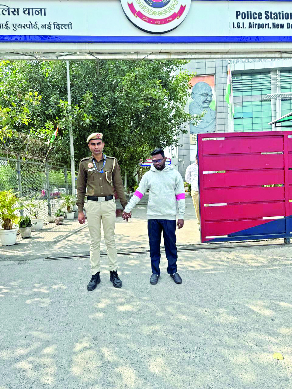 Delhi Police nabs Bangladeshi man from Kolkata for sending hoax e-mail about explosive on flight