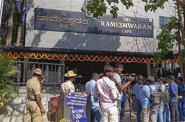 Bengaluru cafe blast probe handed over to NIA: Reports Bengaluru cafe blast probe handed over to NIA: Reports