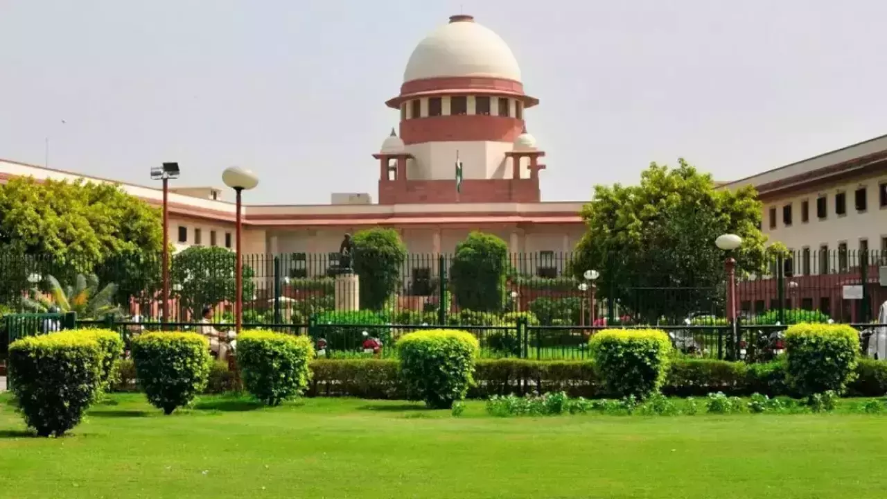 Supreme Court dismisses 2018 money laundering case against Karnataka Dy CM Shivakumar