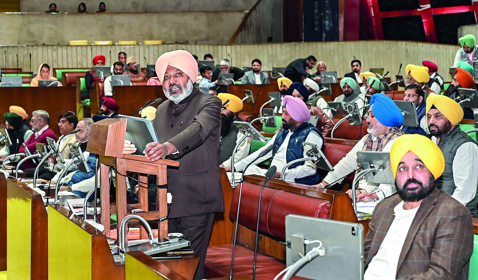 Punjab govt presents Rs 2 lakh crore Budget for FY2024-25
