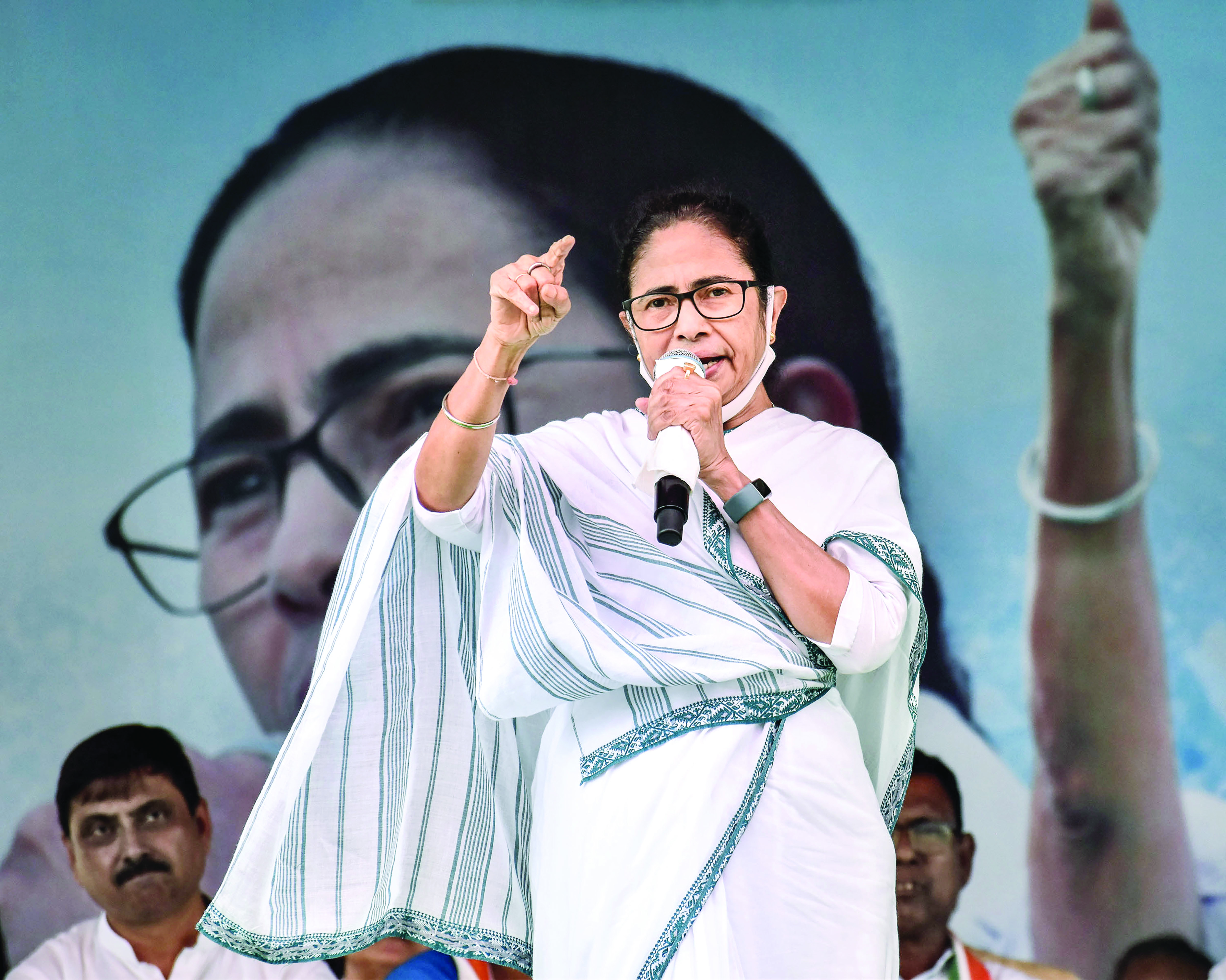 ‘Membership to Modi Ka Parivar is exclusive to criminals, rapists and corrupt’