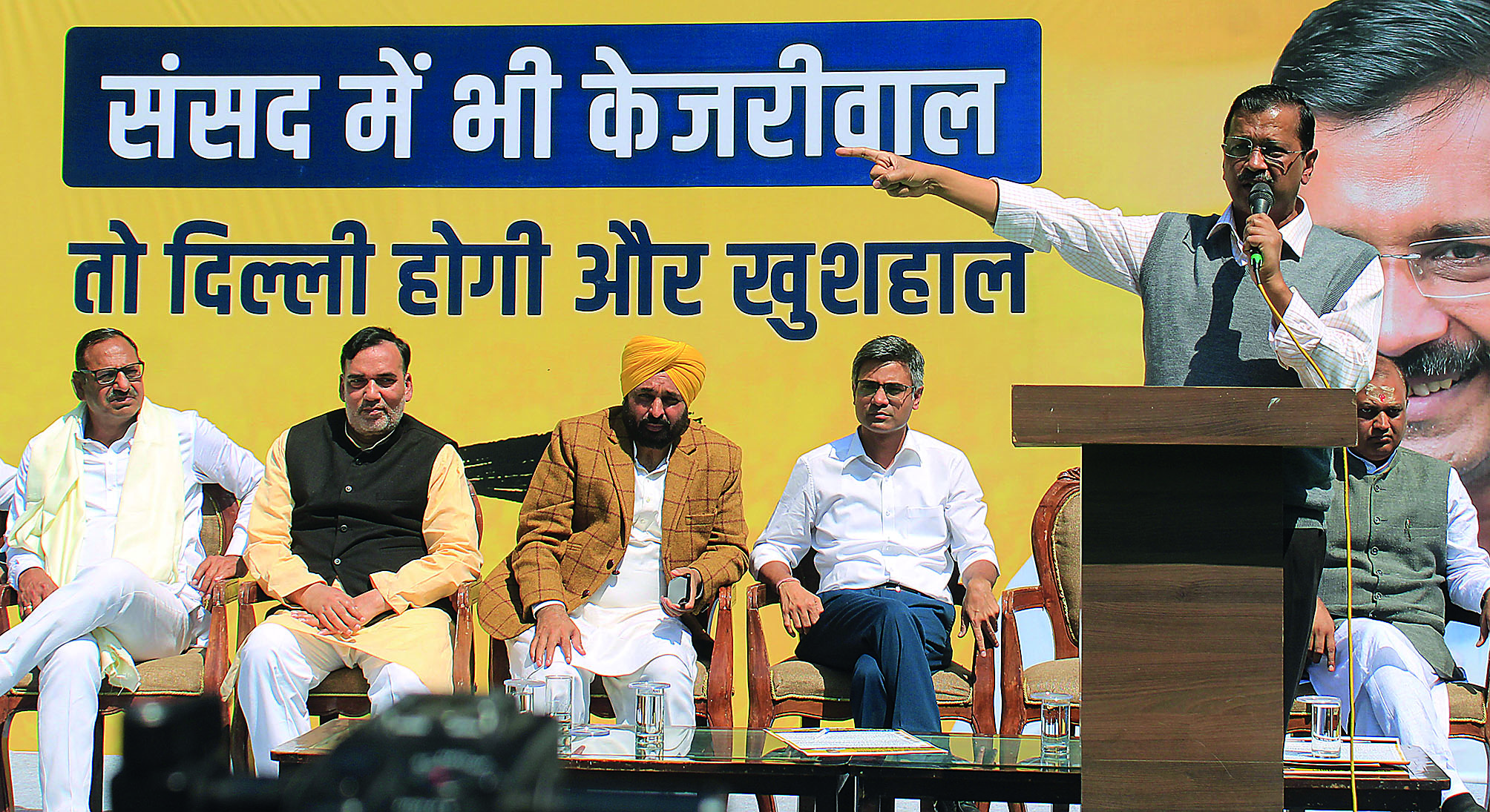 Kejriwal, Mann launch AAP’s LS poll campaign in Delhi