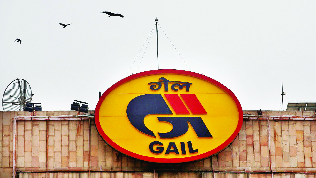 GAIL & GAIL Gas announce significant cut   in CNG prices across several key locations