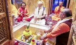 Offering prayers at Kashi Vishwanath always gives great satisfaction: PM Modi Offering prayers at Kashi Vishwanath always gives great satisfaction: PM Modi