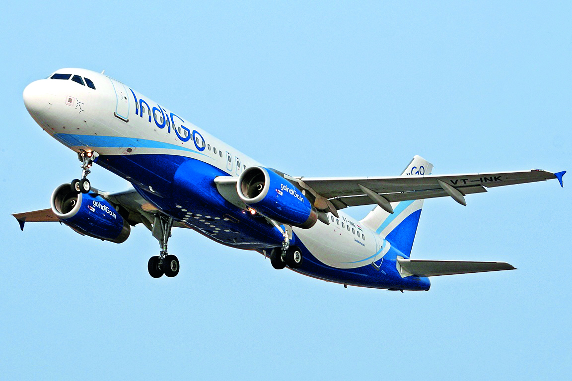 Rakesh Gangwal sells 5.83% stake in IndiGo for `6,785 crore Rakesh Gangwal sells 5.83% stake in IndiGo for `6,785 crore