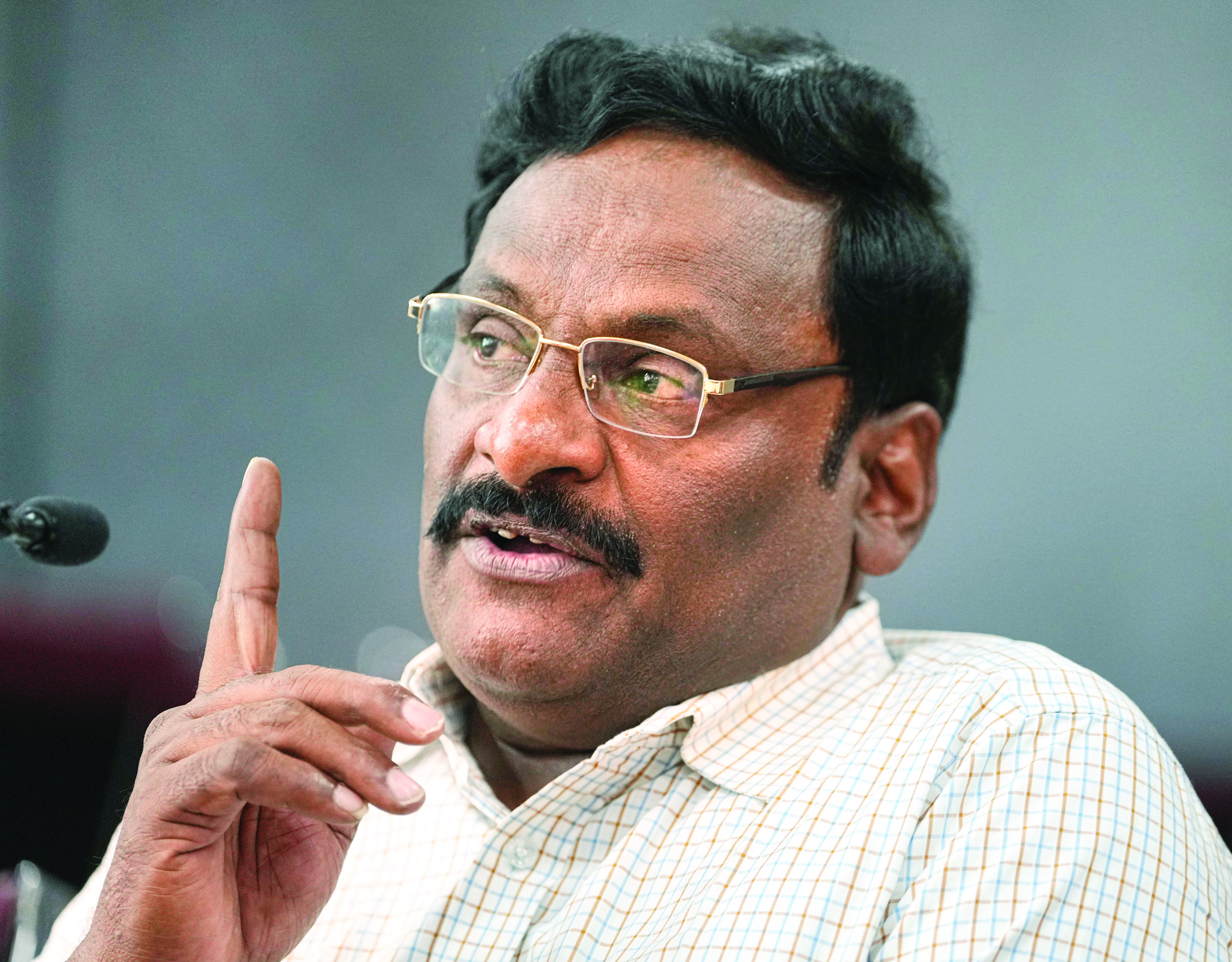 SC junks Maha govt’s plea to stay ex-DU prof Saibaba’s acquittal SC junks Maha govt’s plea to stay ex-DU prof Saibaba’s acquittal