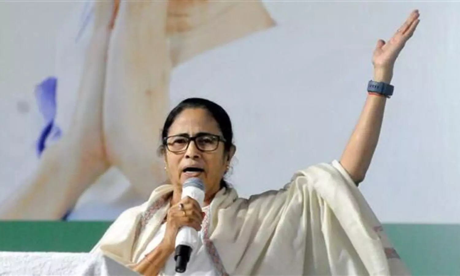 Will oppose CAA if it is discriminatory and aims at usurping people’s rights: Mamata Banerjee