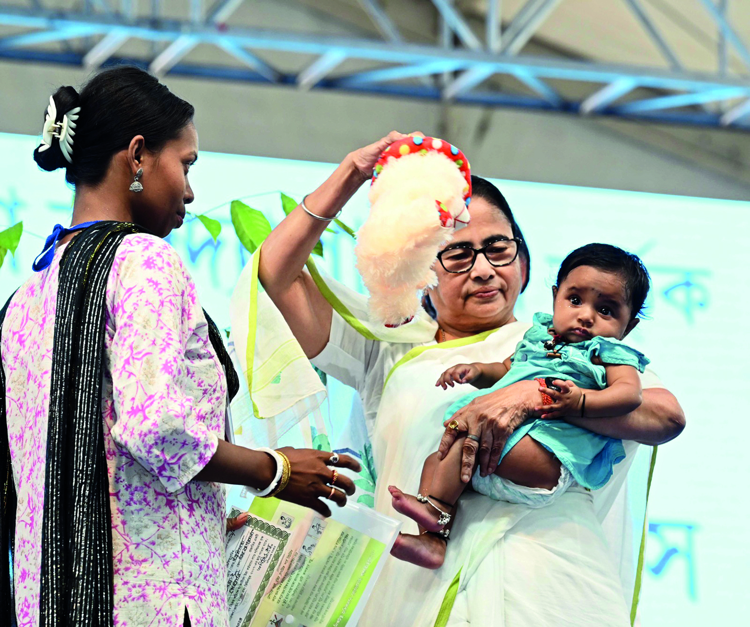 Habra: CM unveils projects worth more than Rs 8K crore