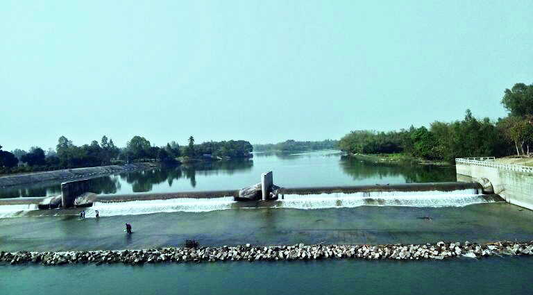 ‘Check-dam on Atreyee helping fishermen, farmers in S Dinajpur’ ‘Check-dam on Atreyee helping fishermen, farmers in S Dinajpur’