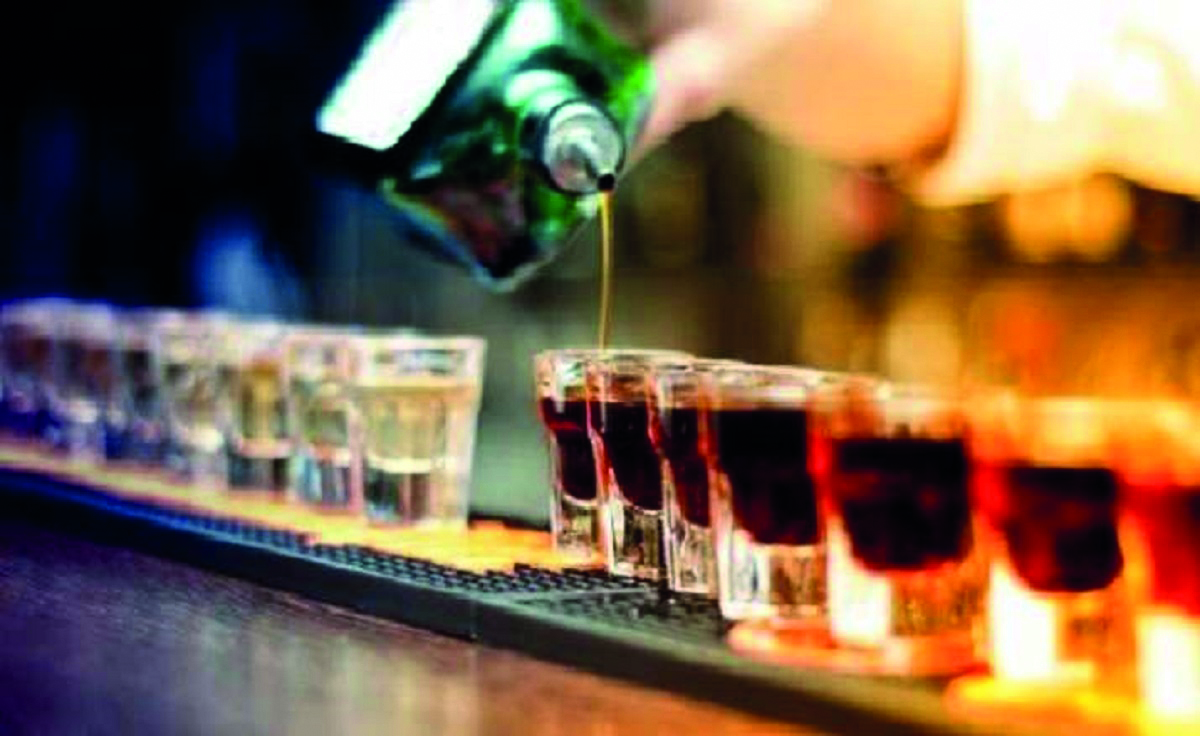 Holi: Noida banquets, farm houses asked to obtain bar license to serve liquor or face action Holi: Noida banquets, farm houses asked to obtain bar license to serve liquor or face action