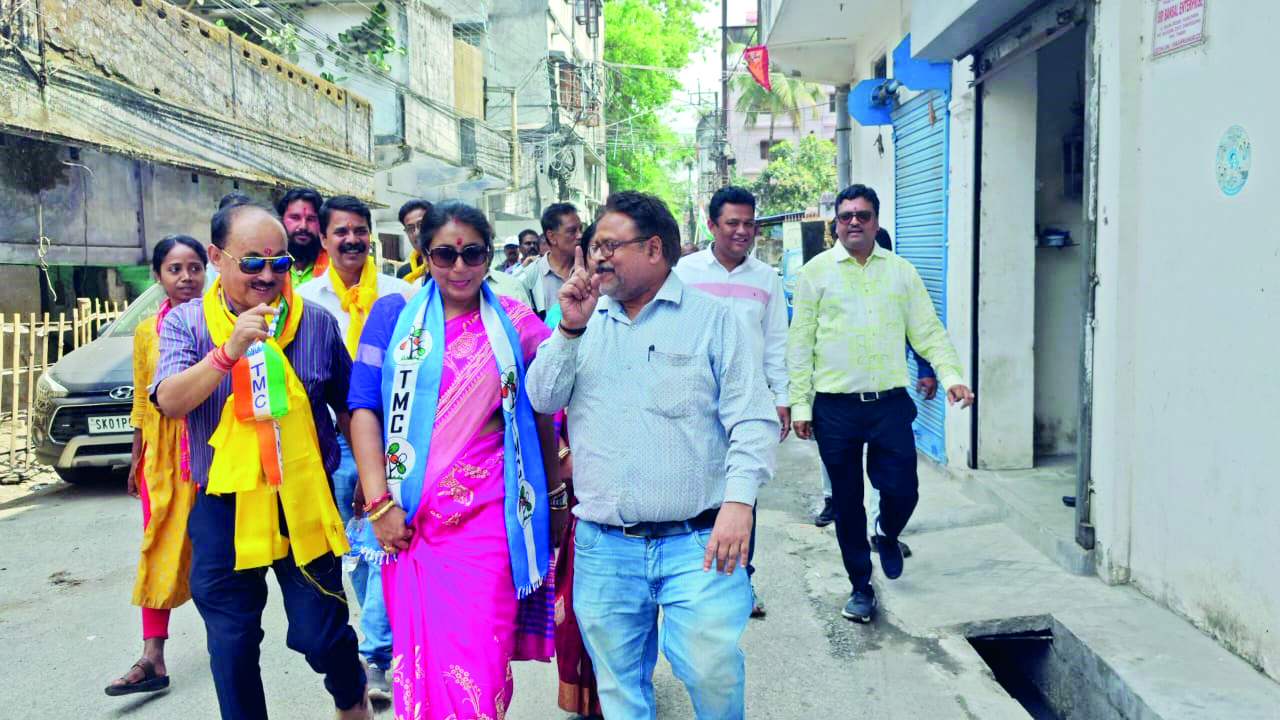 Four-engine govt will develop Darj constituency: Gopal Lama Four-engine govt will develop Darj constituency: Gopal Lama