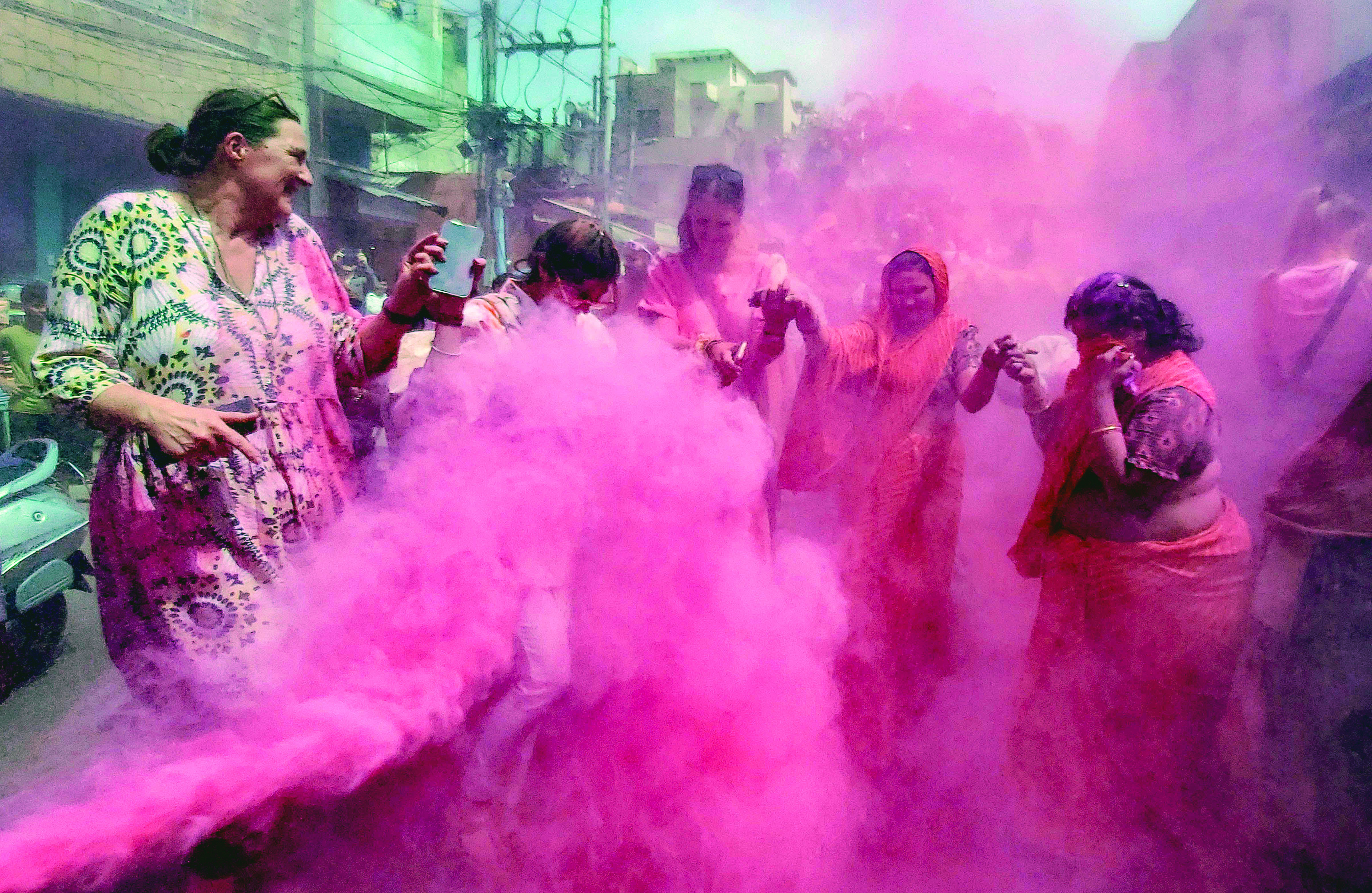 Ayodhya temple gears up   for Ram Lalla’s first Holi