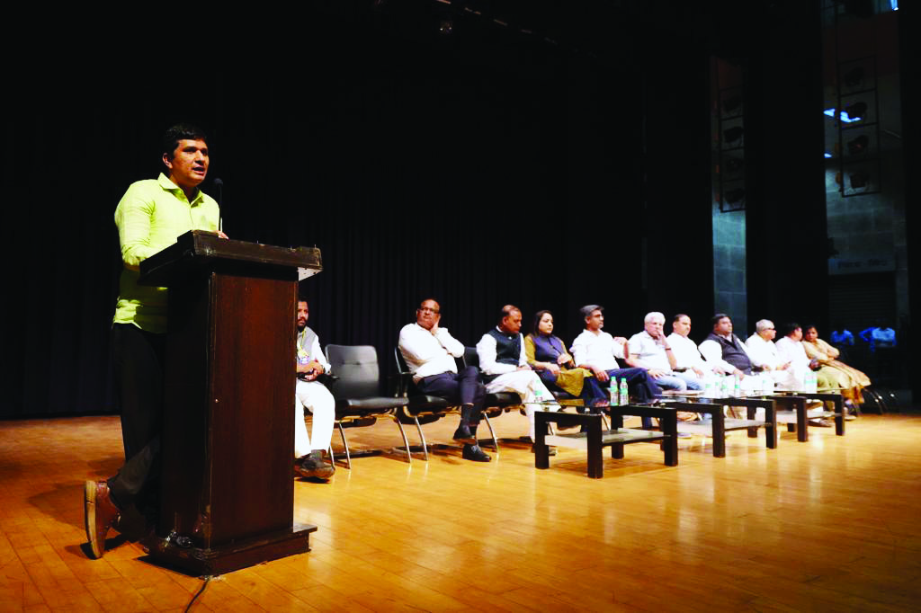 Resilience, unity: AAP leaders stand strongly behind CM Kejriwal Resilience, unity: AAP leaders stand strongly behind CM Kejriwal