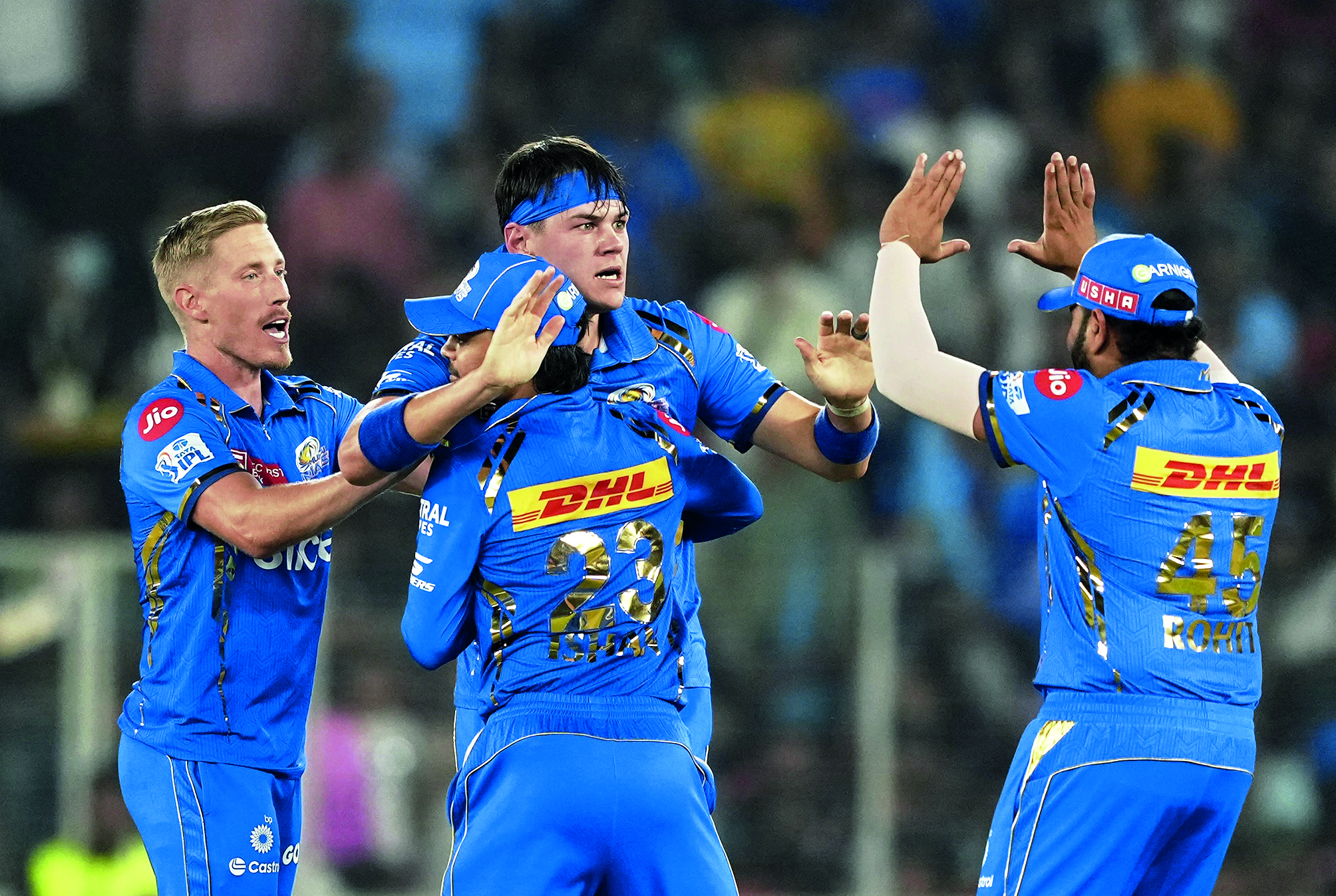 Both MI and SRH look to make wining comebacks