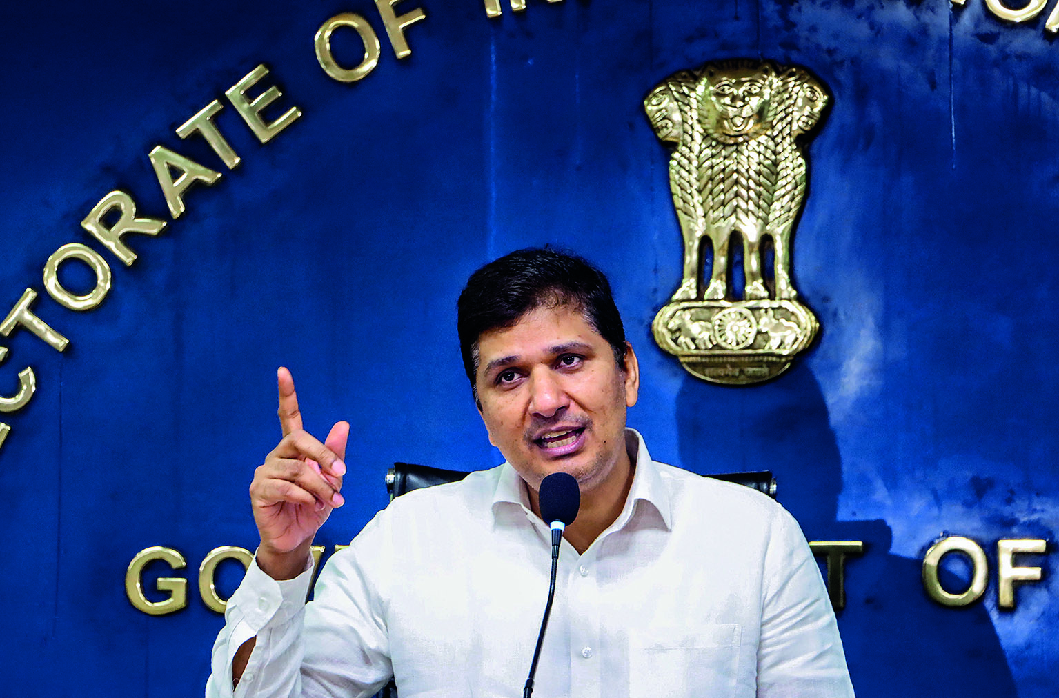 There should be no shortage of free medicines at Mohalla Clinics: CM There should be no shortage of free medicines at Mohalla Clinics: CM
