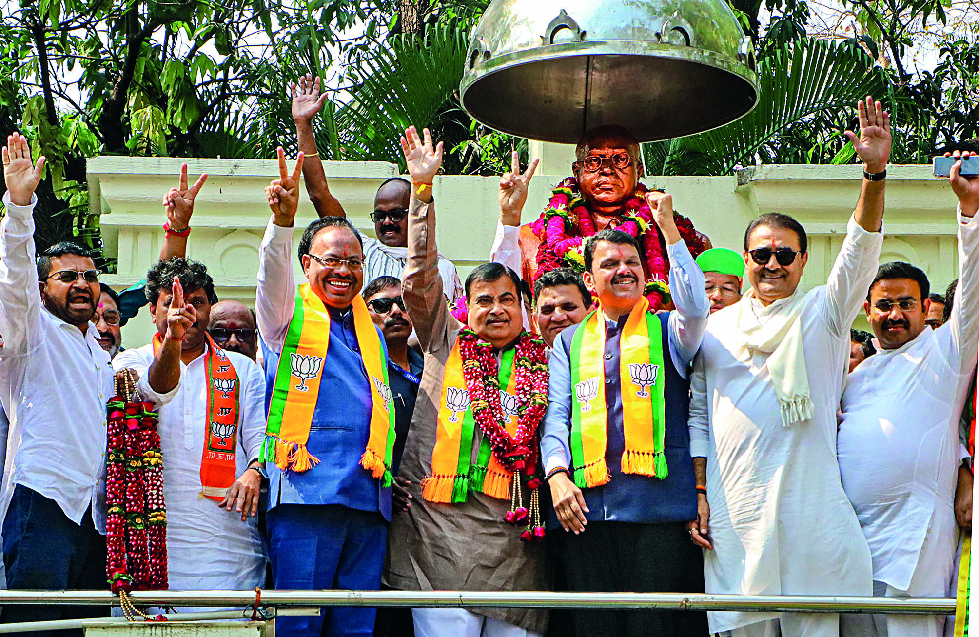 Union Minister Gadkari files nomination for Nagpur Lok Sabha seat
