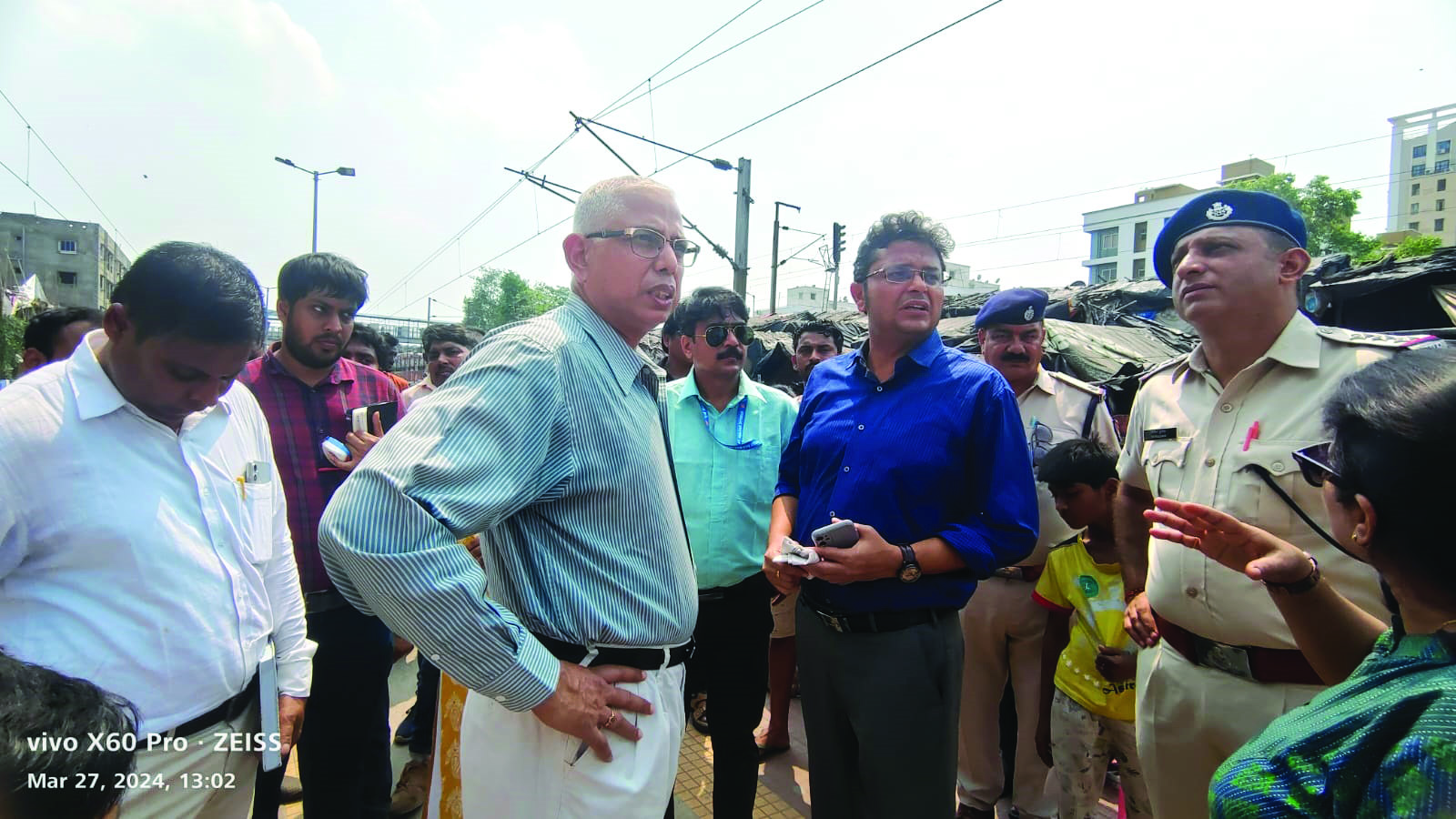 Cleanliness awareness campaign held by Sealdah Division at Park Circus Railway Station Cleanliness awareness campaign held by Sealdah Division at Park Circus Railway Station