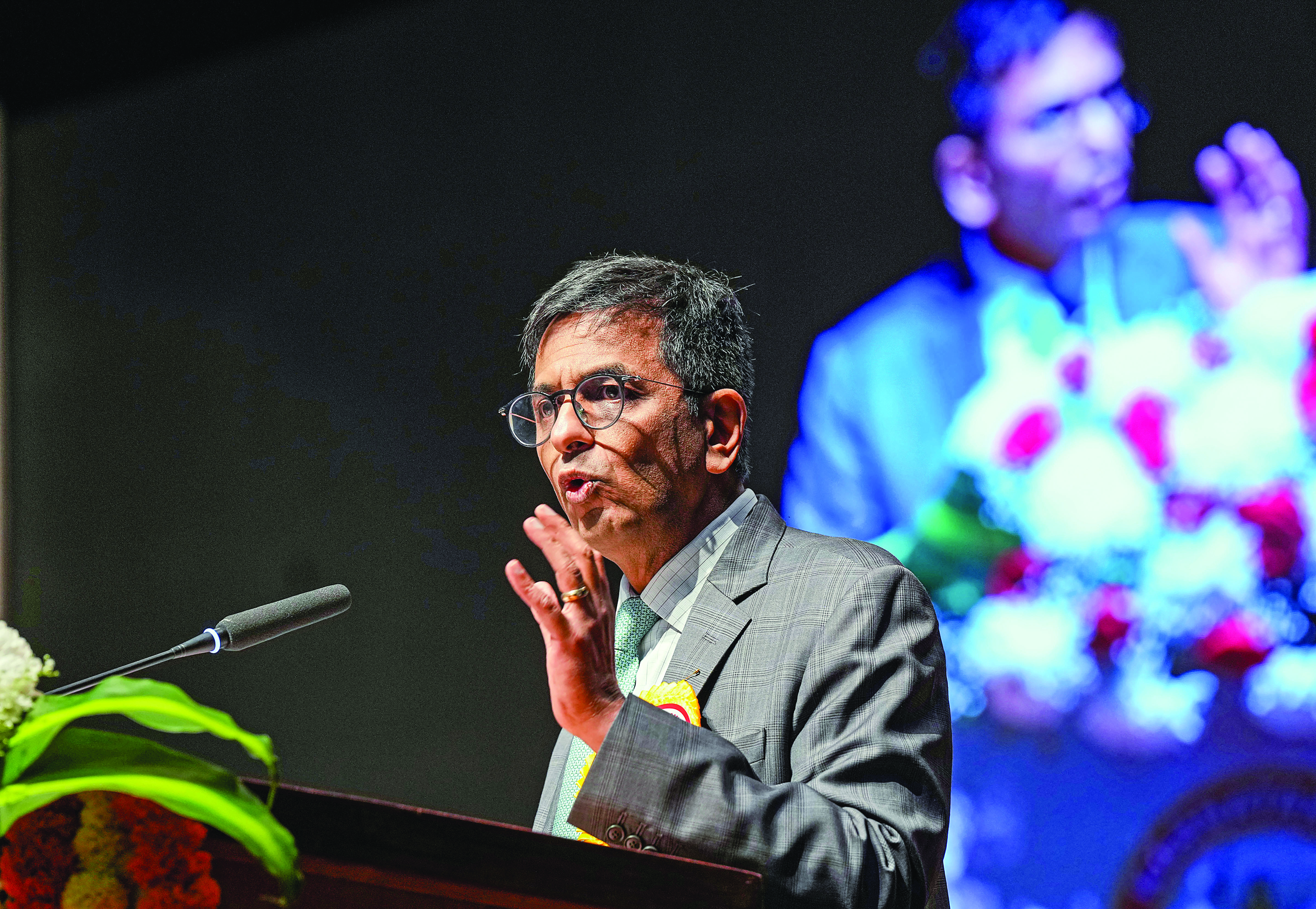 Probe agencies should concentrate on crimes that threaten security, economic health of nation: CJI