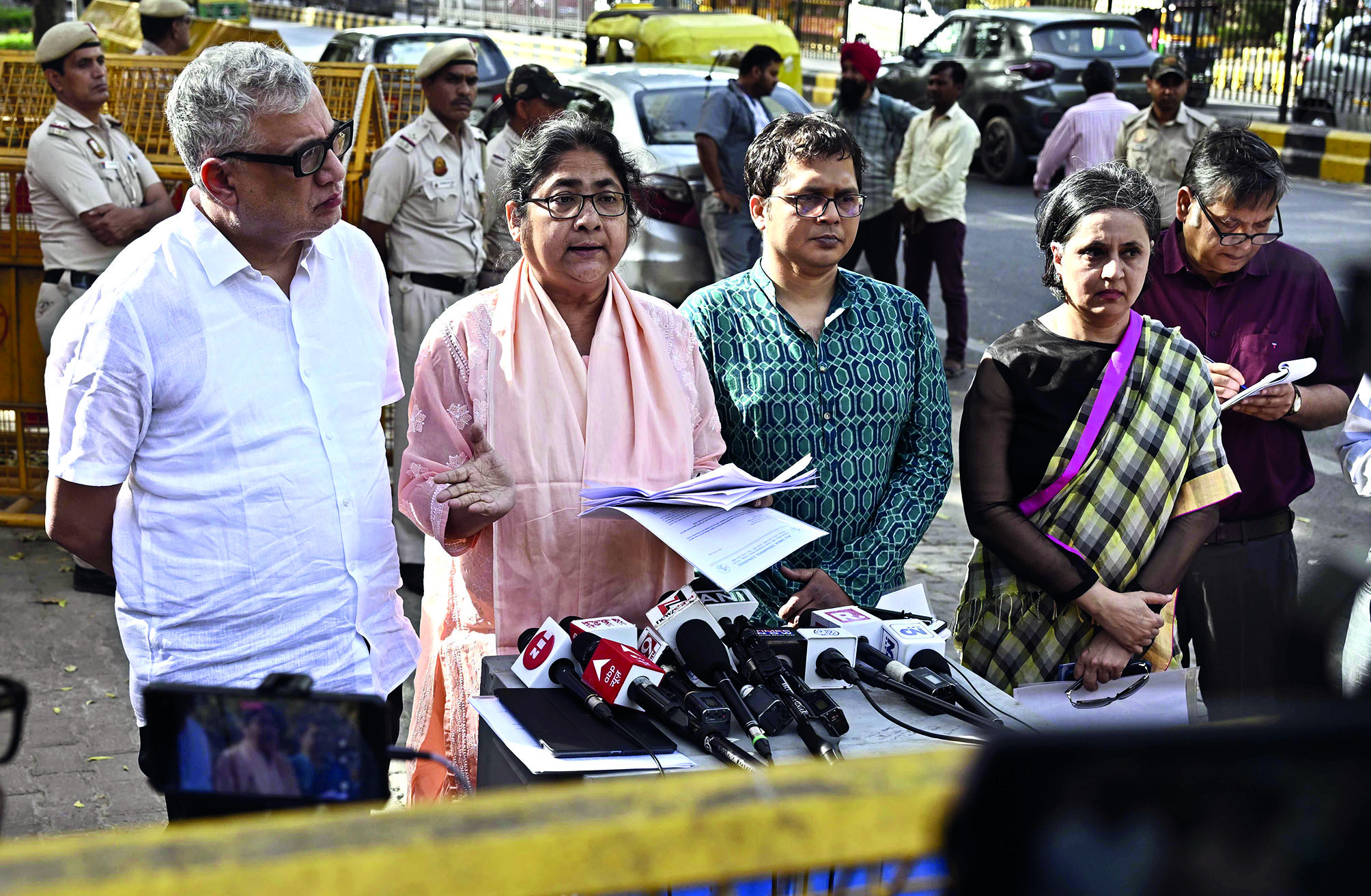 Restrain Central probe agencies, create a ‘level playing field for candidates’, TMC requests ECI