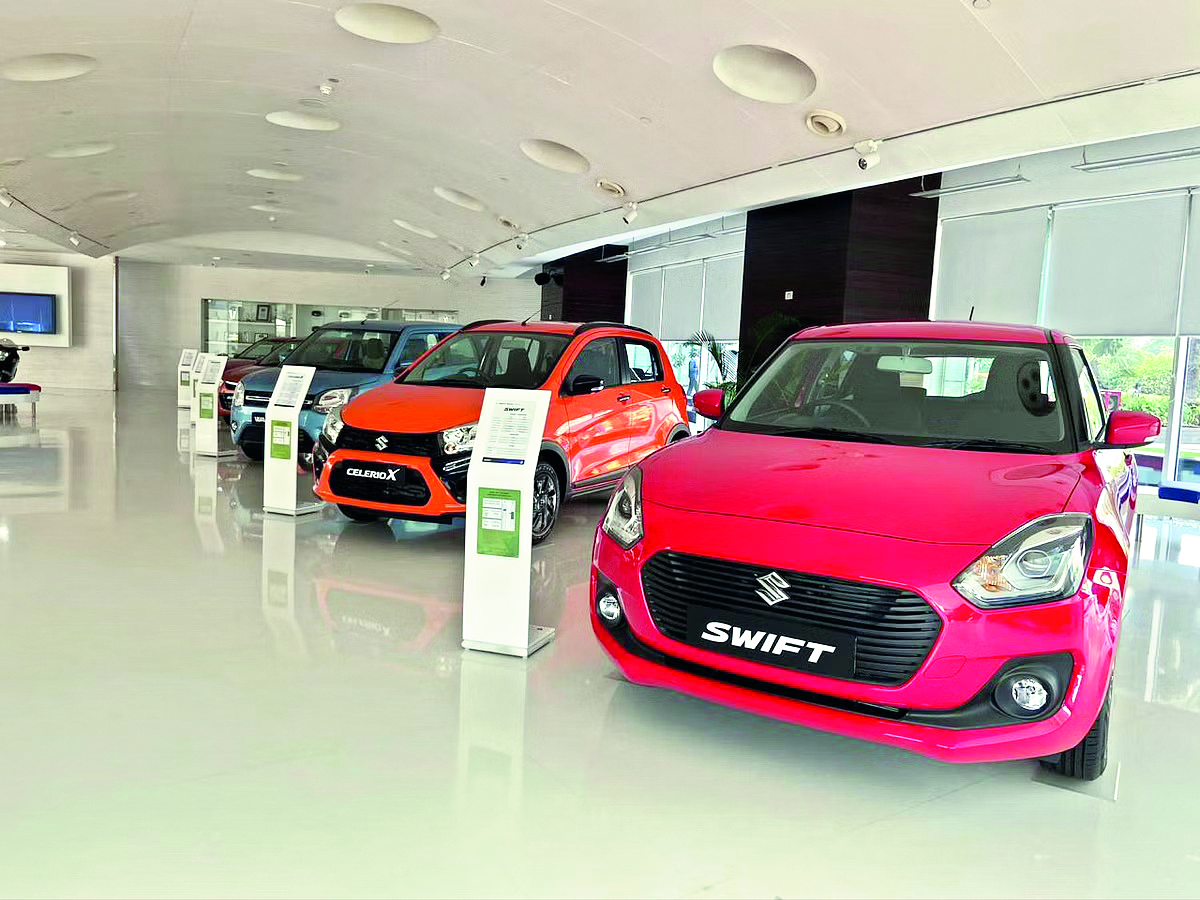 PV sales soar to record high in   FY24, dispatches cross 42 lakh