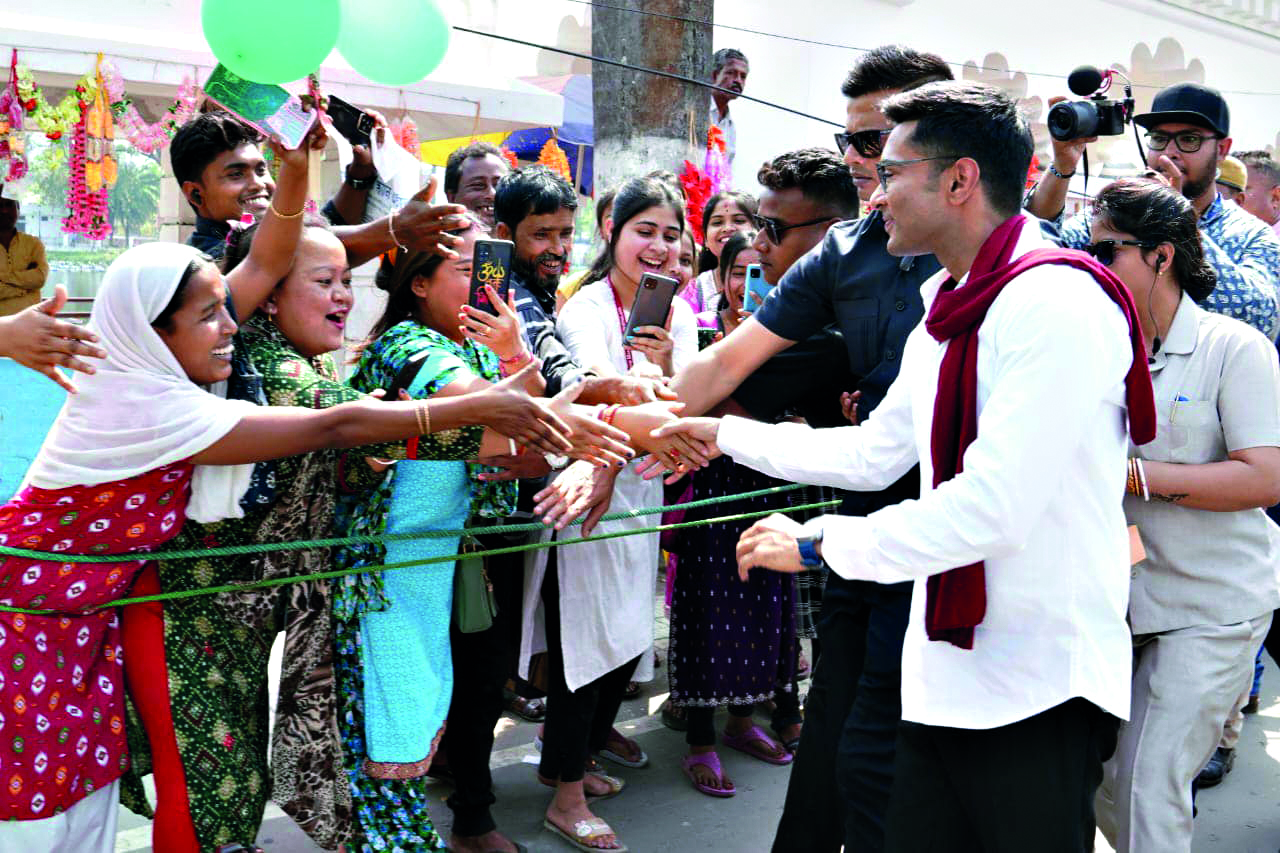 Abhishek holds party meet in Cooch Behar Abhishek holds party meet in Cooch Behar