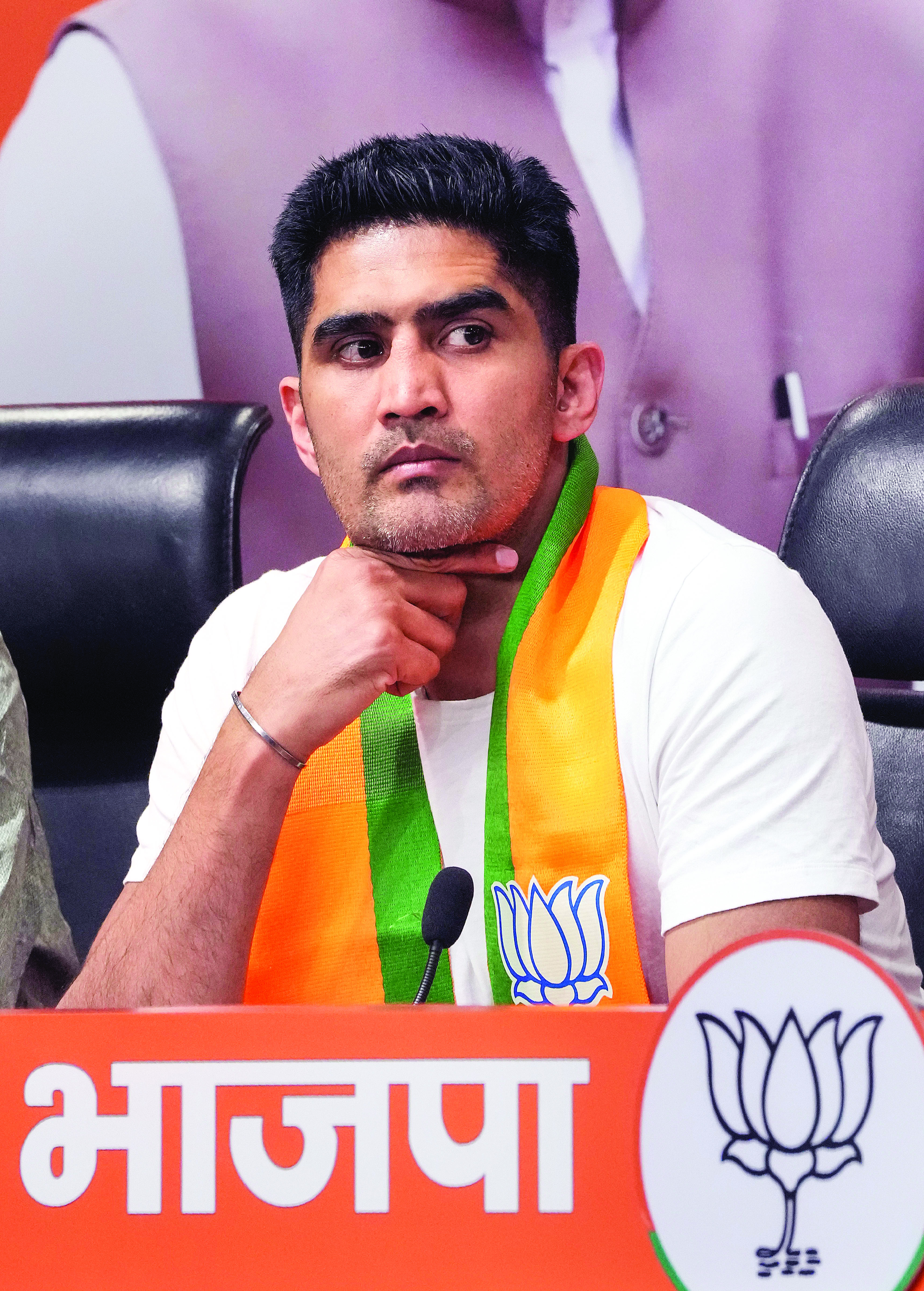 Boxer Vijender Singh joins BJP Boxer Vijender Singh joins BJP
