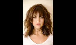 Carla Gugino recalls shooting for Geralds Game Carla Gugino recalls shooting for Geralds Game