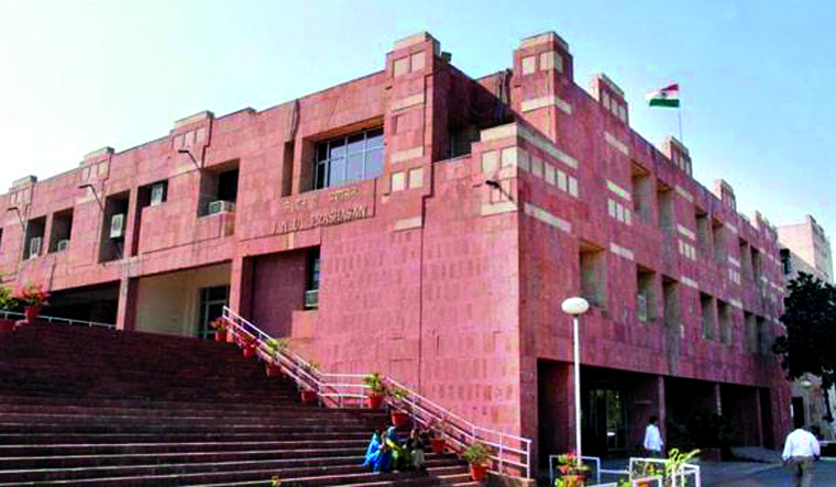 Protest at university gate: JNU issues notice to 21, including victim of sexual harassment