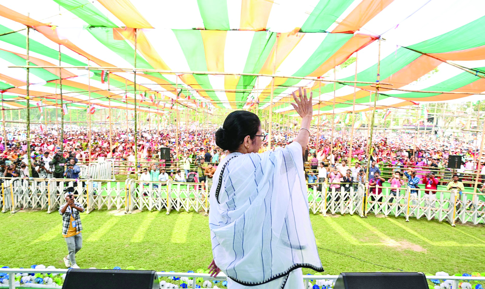 Mamata dares PM to issue white papers   on corruption in BJP-run states of UP, Guj