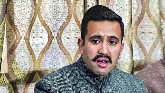 Kangana is the ‘queen of controversies’, says Himachal PWD minister Vikramaditya Singh Kangana is the ‘queen of controversies’, says Himachal PWD minister Vikramaditya Singh