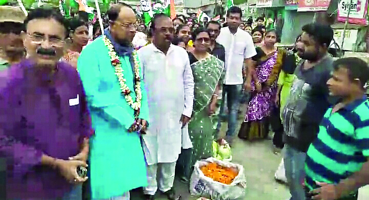 Trinamool’s Biplab Mitra sets up base in Balurghat to ensure a bigger lead from this Assembly constituency