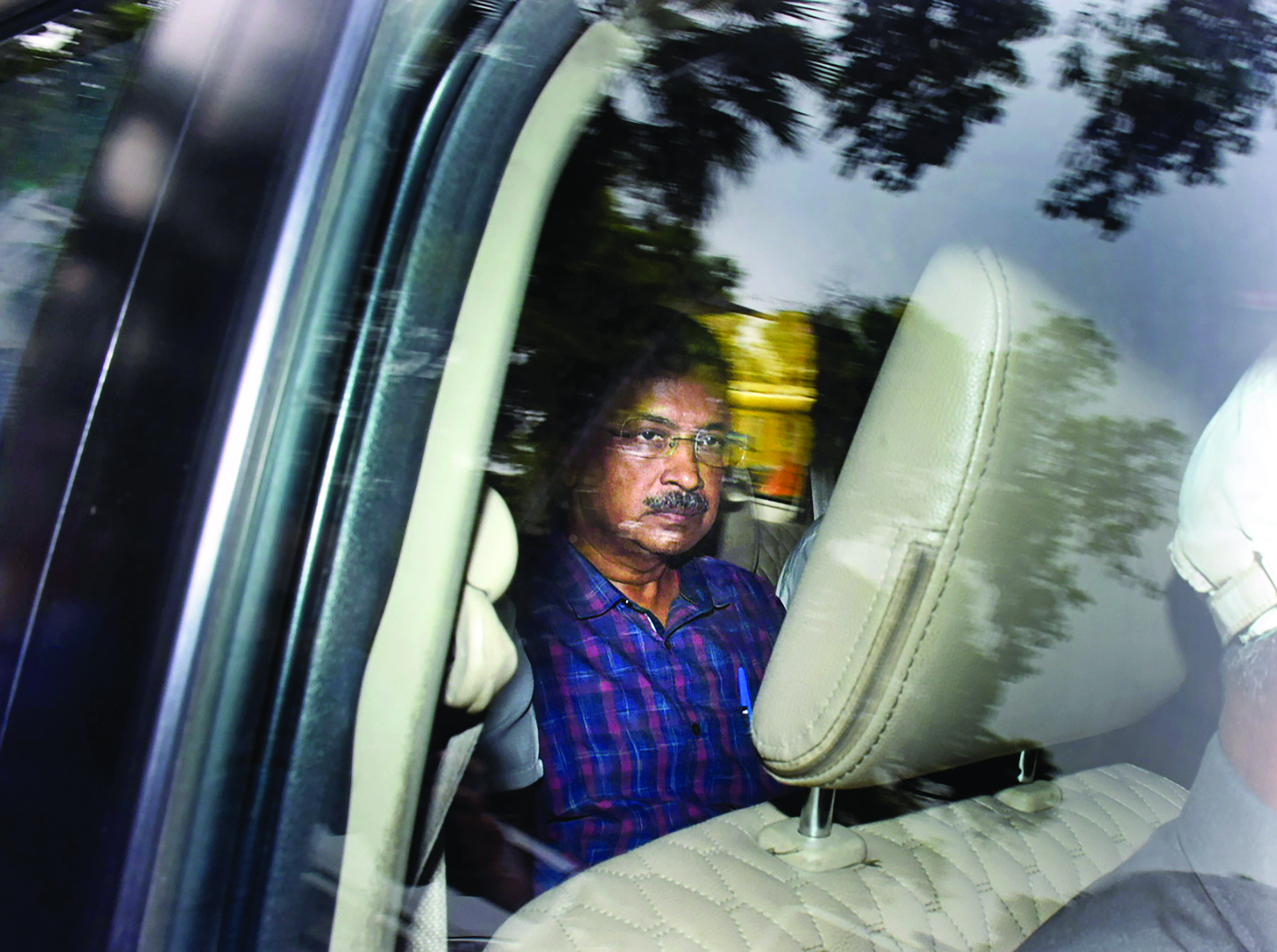 Kejriwal seeks early hearing in SC, CJI to review his appeal Kejriwal seeks early hearing in SC, CJI to review his appeal