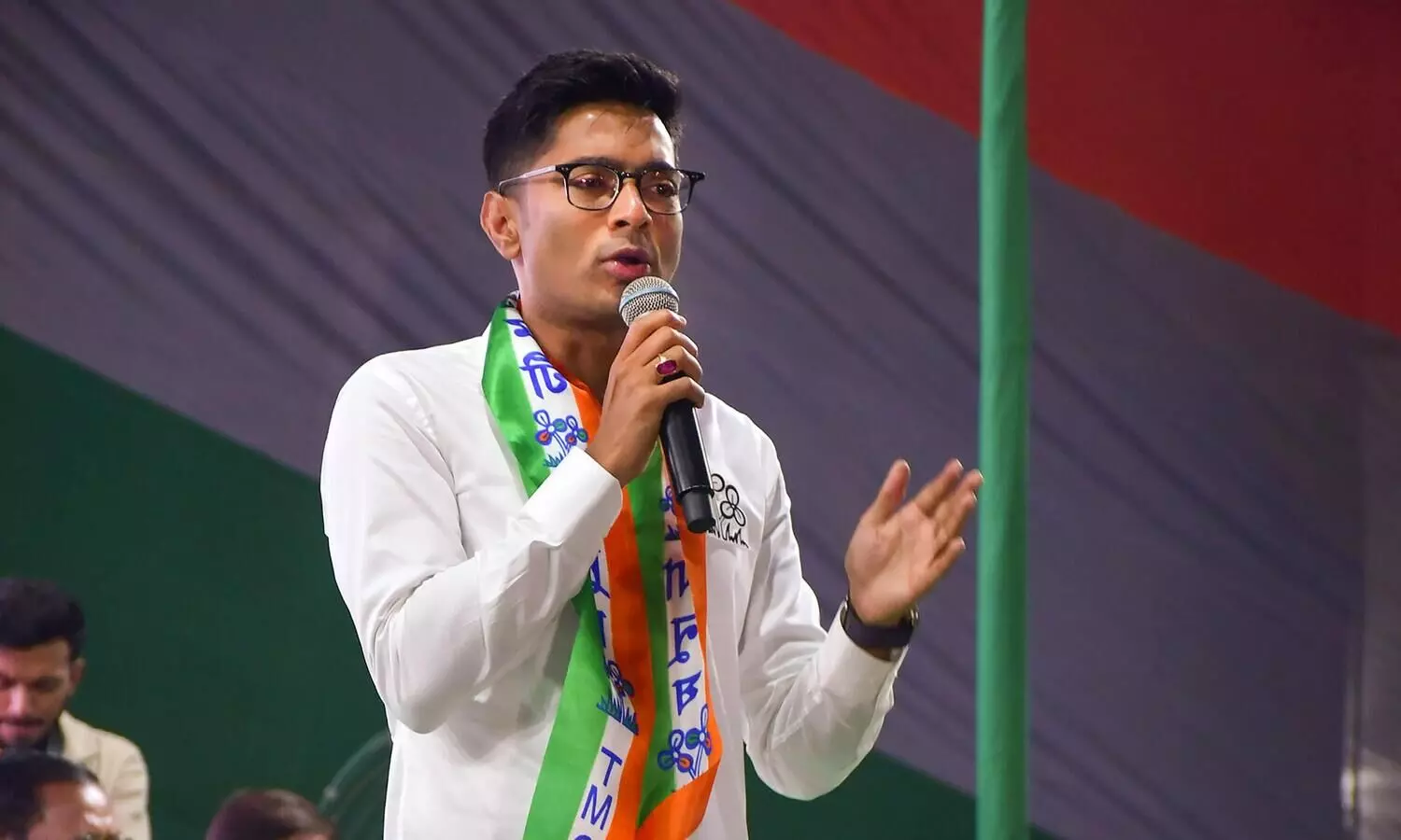 Income Tax officials raid Abhishek Banerjees helicopter; no findings