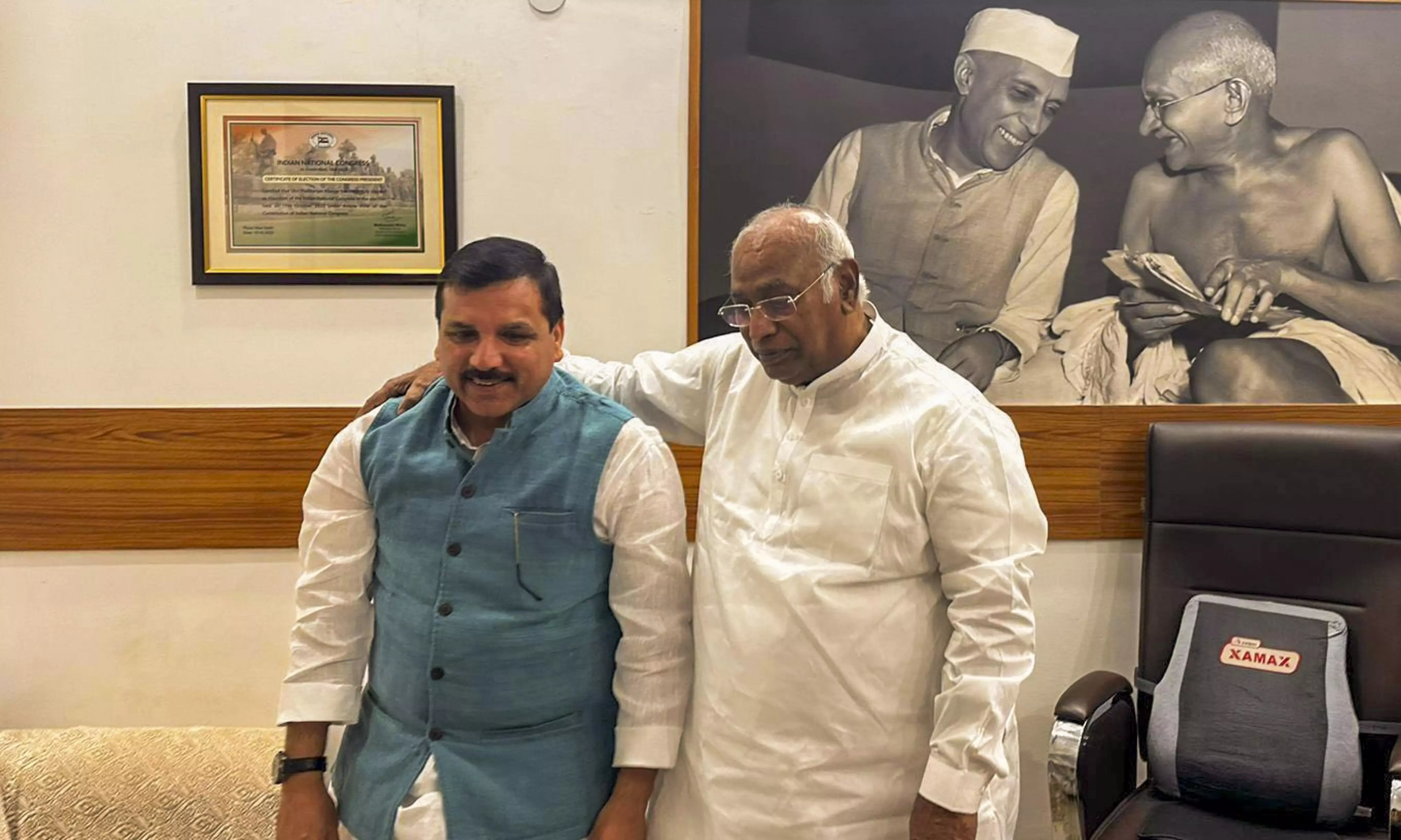 Sanjay Singh meets Kharge, pitches common programme for INDIA bloc