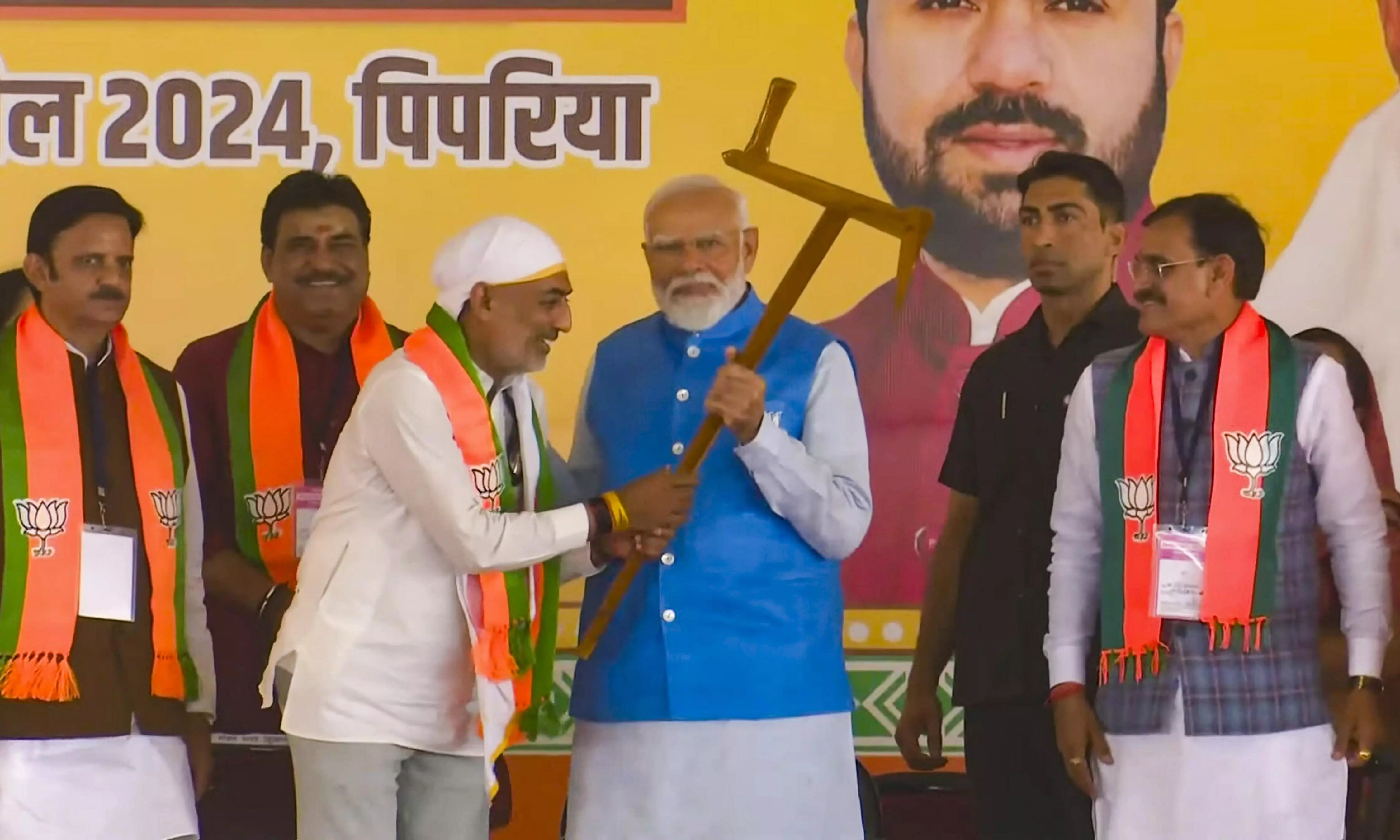 Congress always insulted Dr Ambedkar: PM Modi Congress always insulted Dr Ambedkar: PM Modi