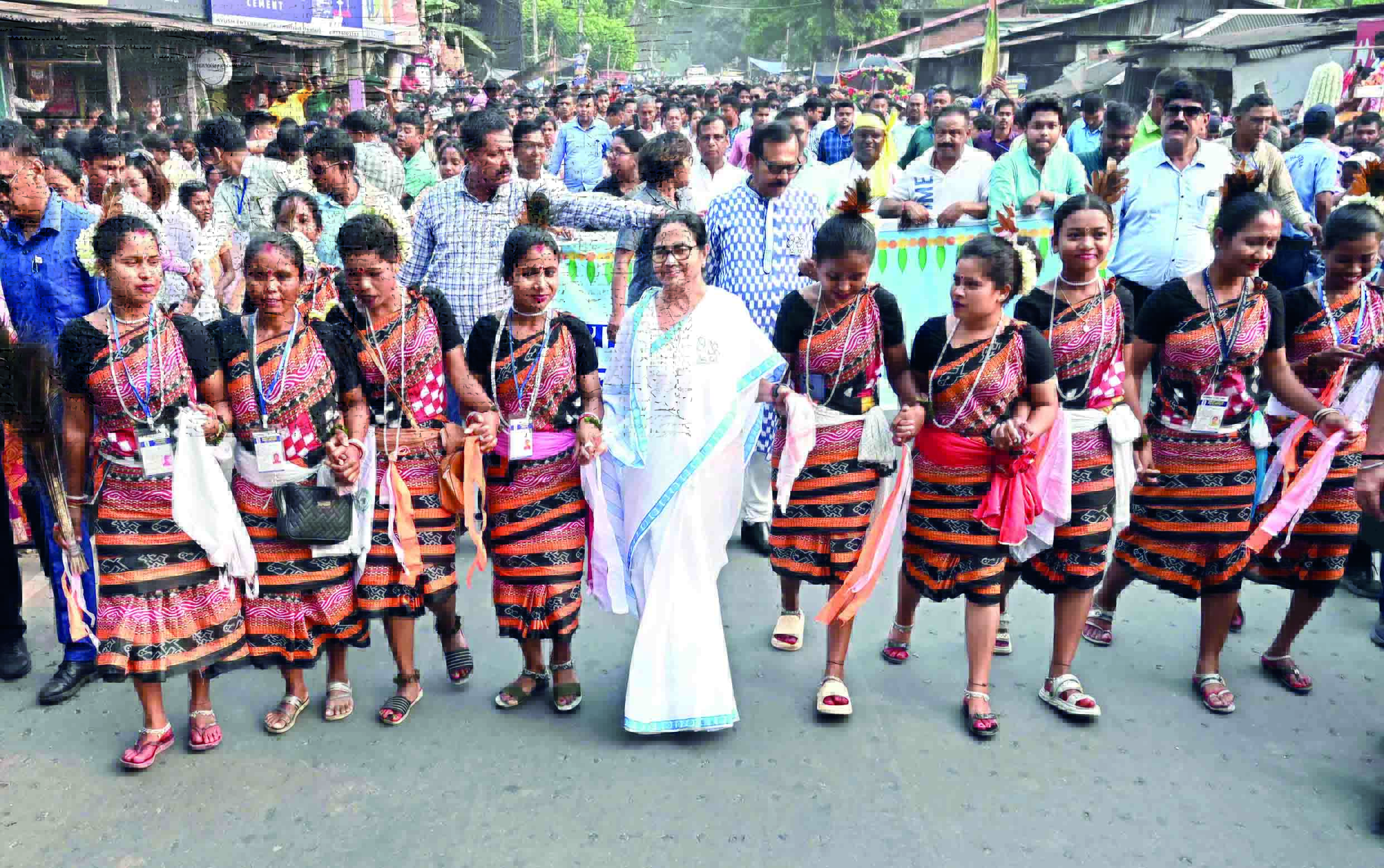 CM wishes all on ‘Poila Baisakh’, leads unity rally in Jalpaiguri CM wishes all on ‘Poila Baisakh’, leads unity rally in Jalpaiguri
