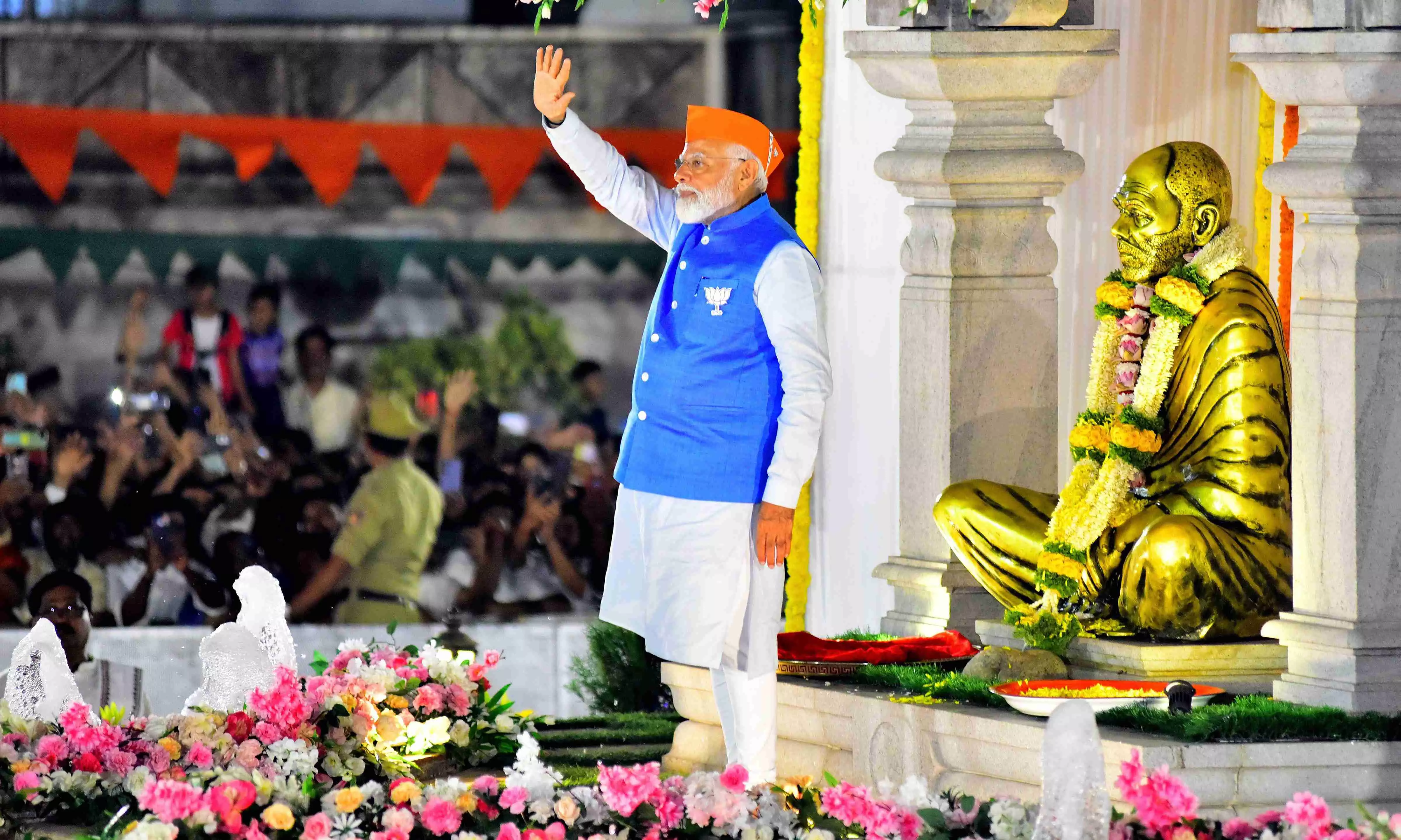 PM Modi praises Mangaluru roadshow and Mysuru public meeting